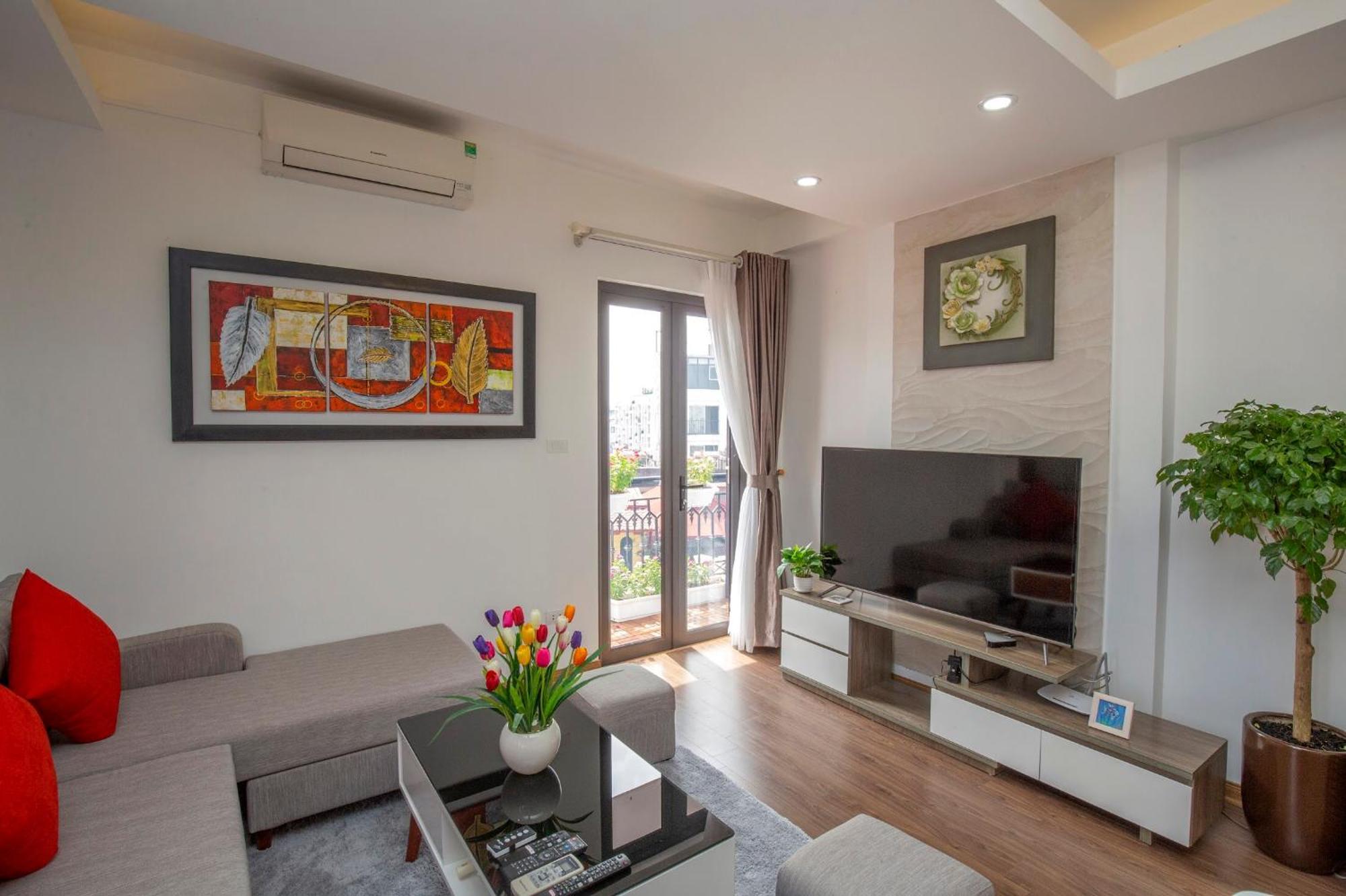 Apartment Sumitomo 2 No 48 Lane 12 Dao Tan Street