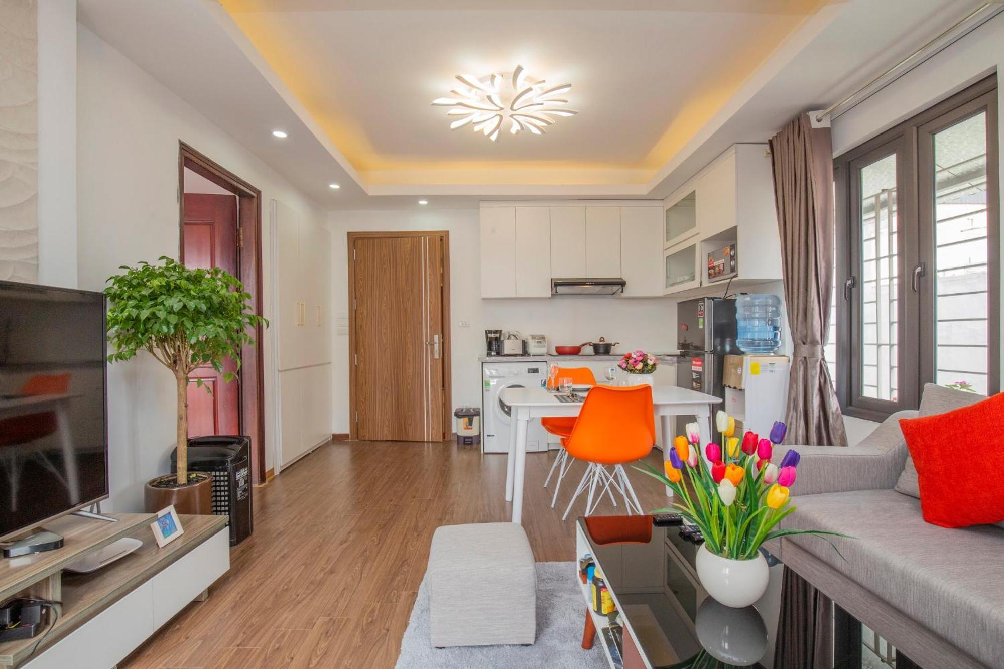 Sumitomo 2 No 48 Lane 12 Dao Tan Street Apartment *