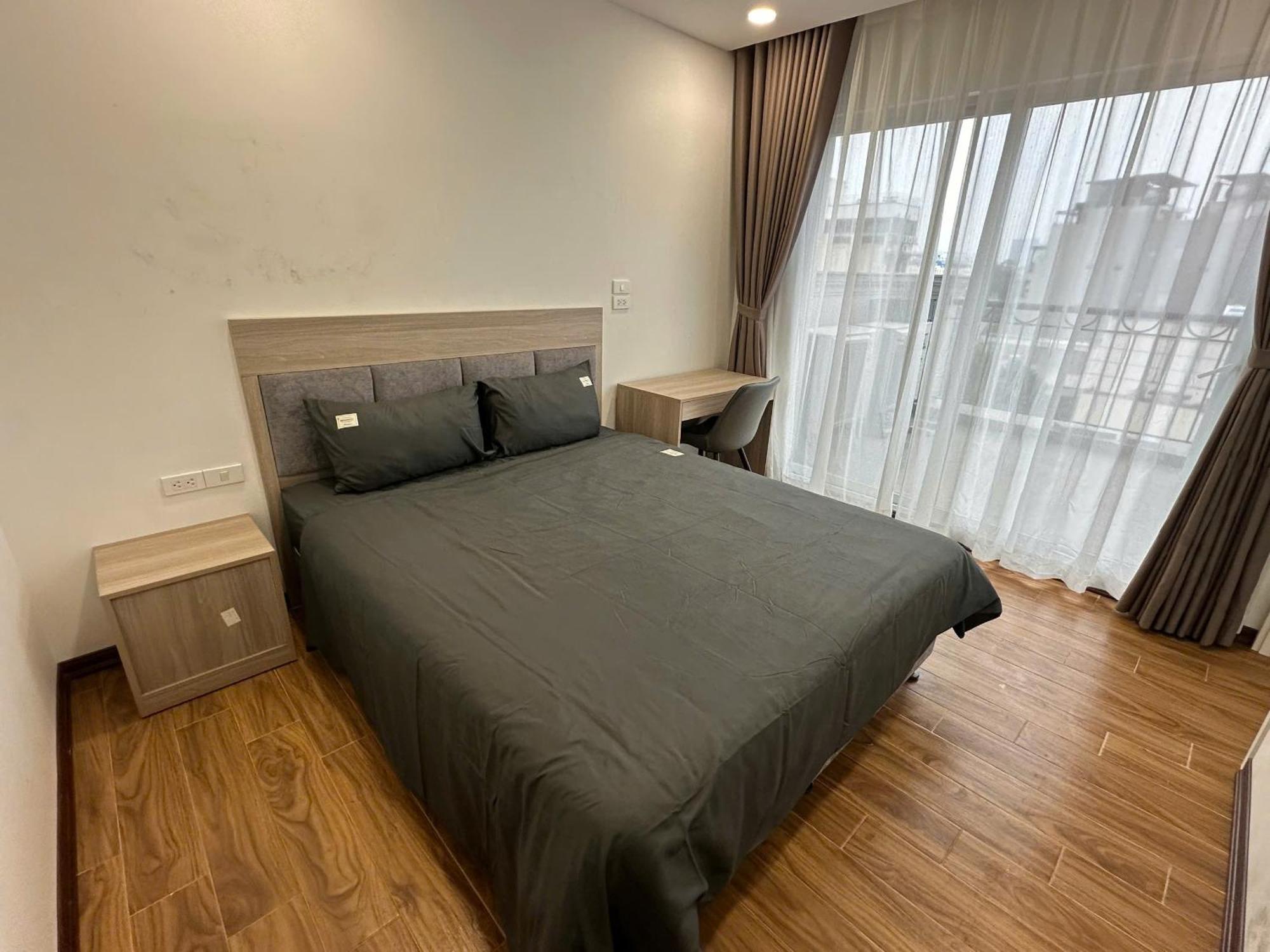 Luxe Paradise Truc Bach Apartment Hanoi