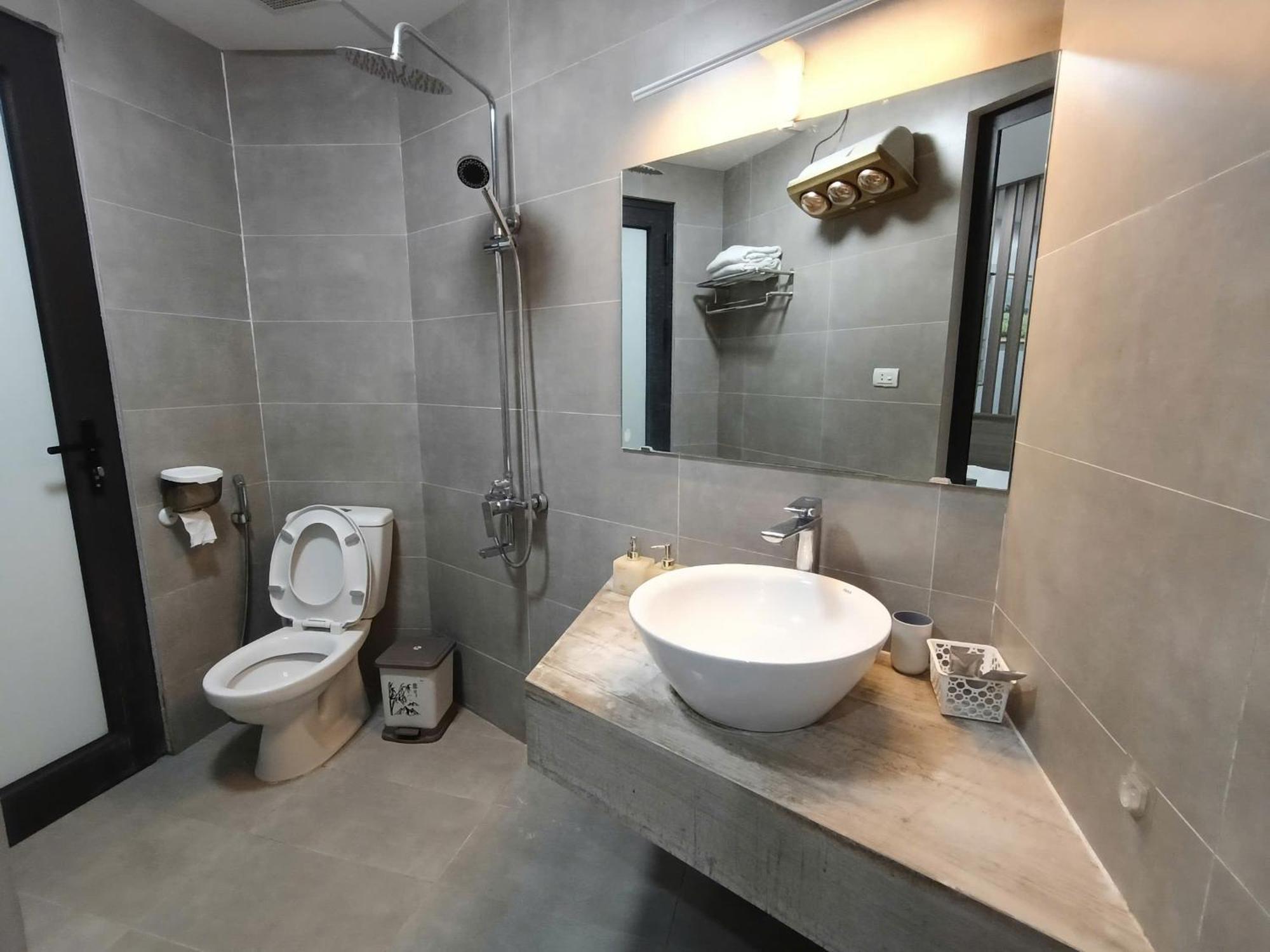 Blue Ha Noi Aparthotel