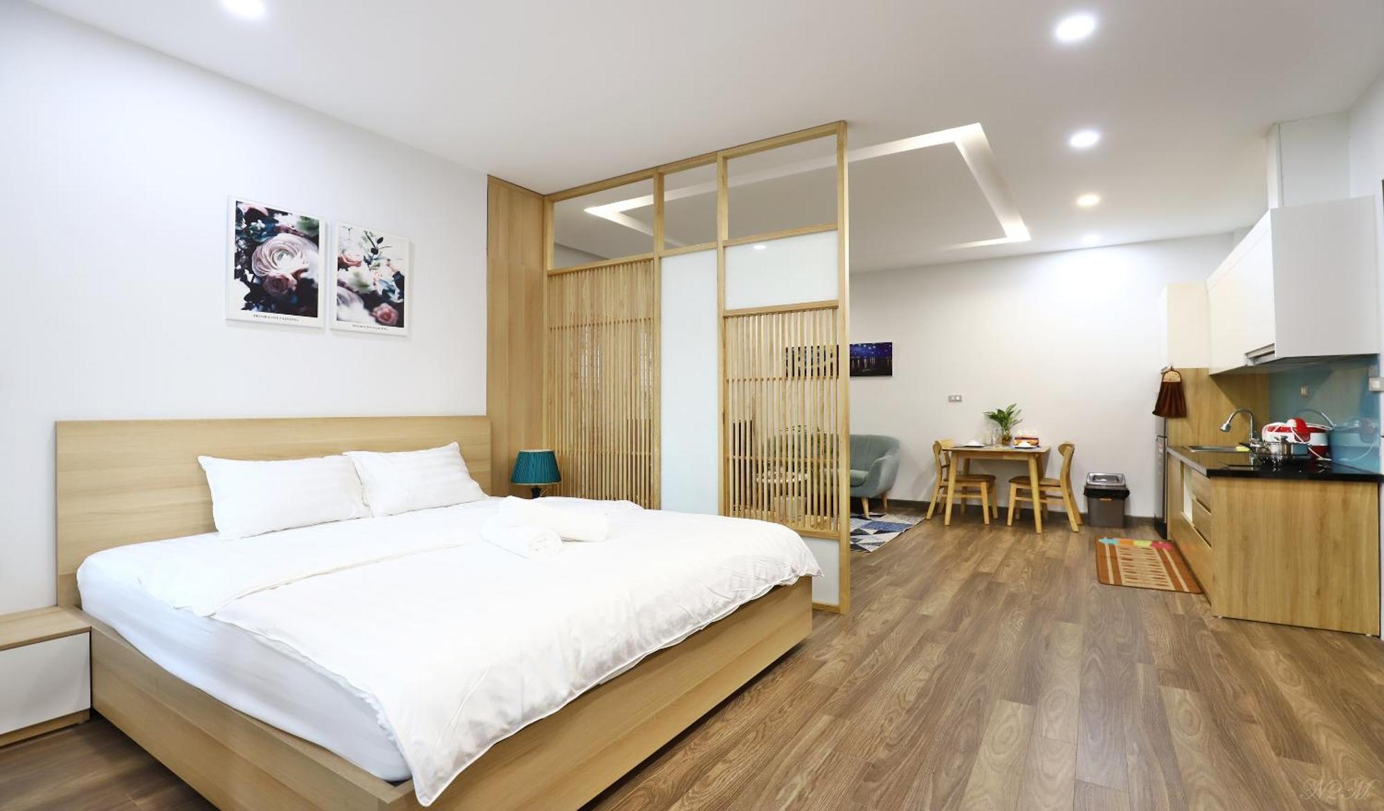 Apartment Sumitomo13 - At 81 Linh Lang Street Hanoi