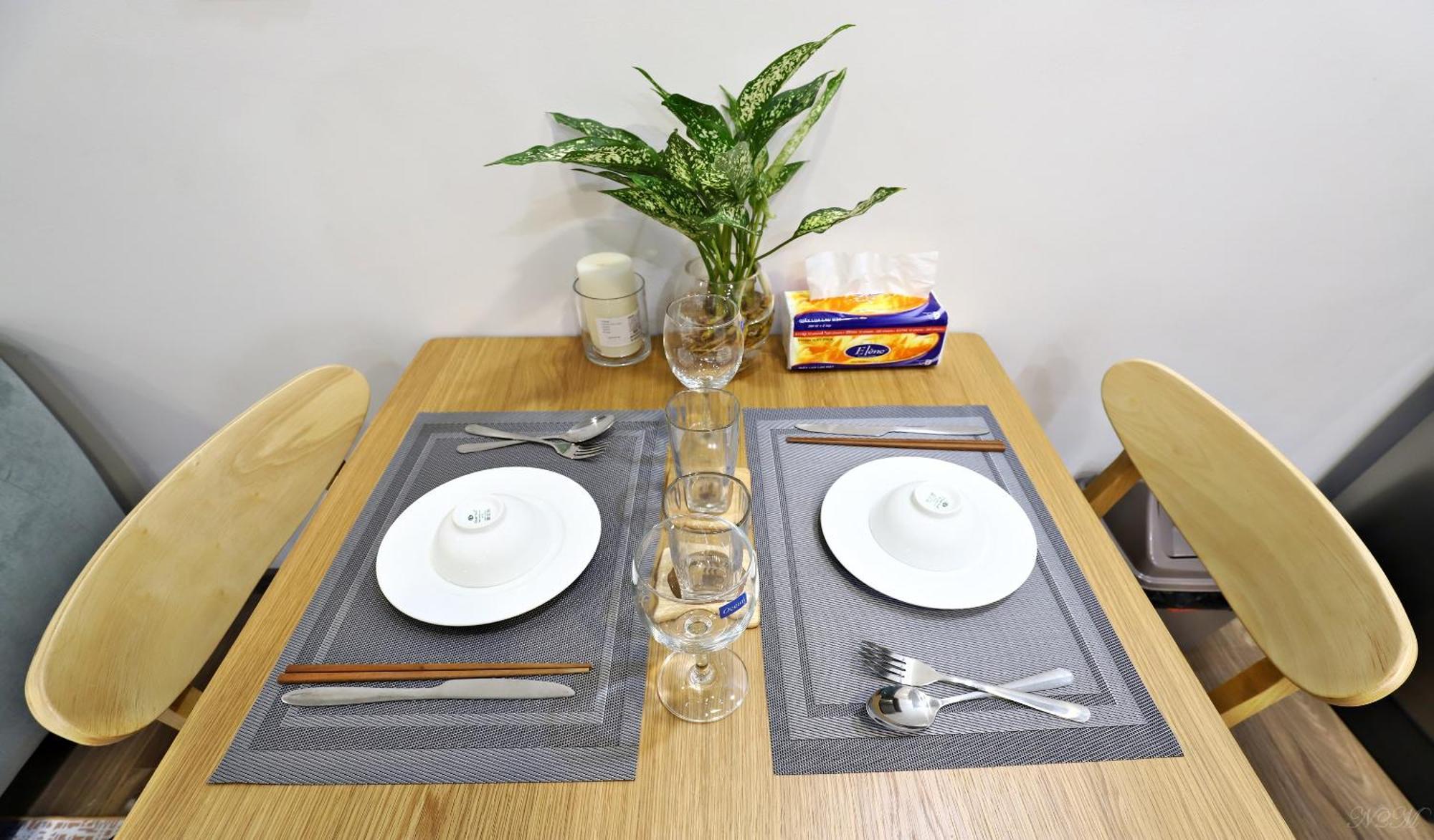 Sumitomo13 - At 81 Linh Lang Street Apartment *