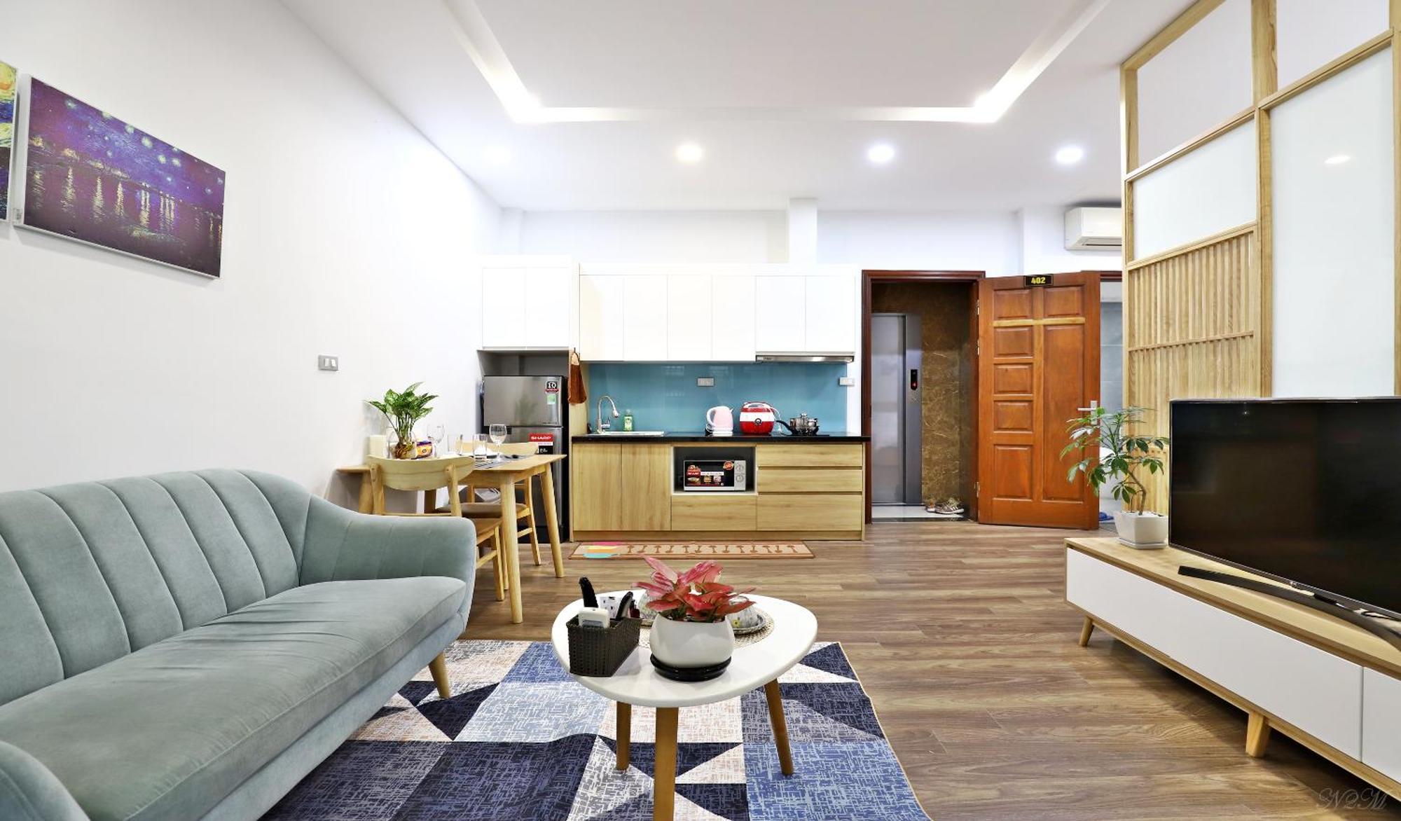 Sumitomo13 - At 81 Linh Lang Street