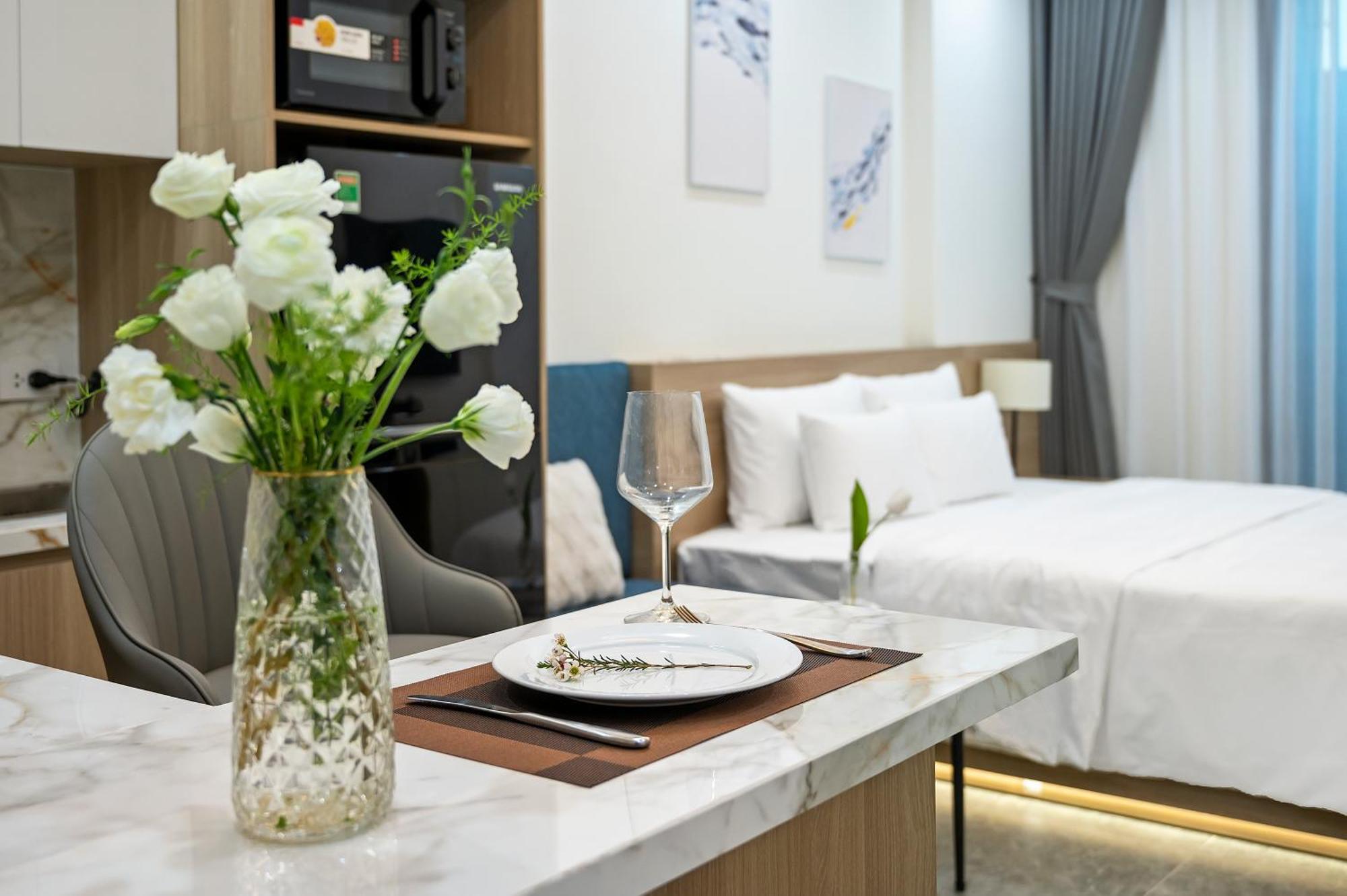 22land Cosmos Hotel 4*