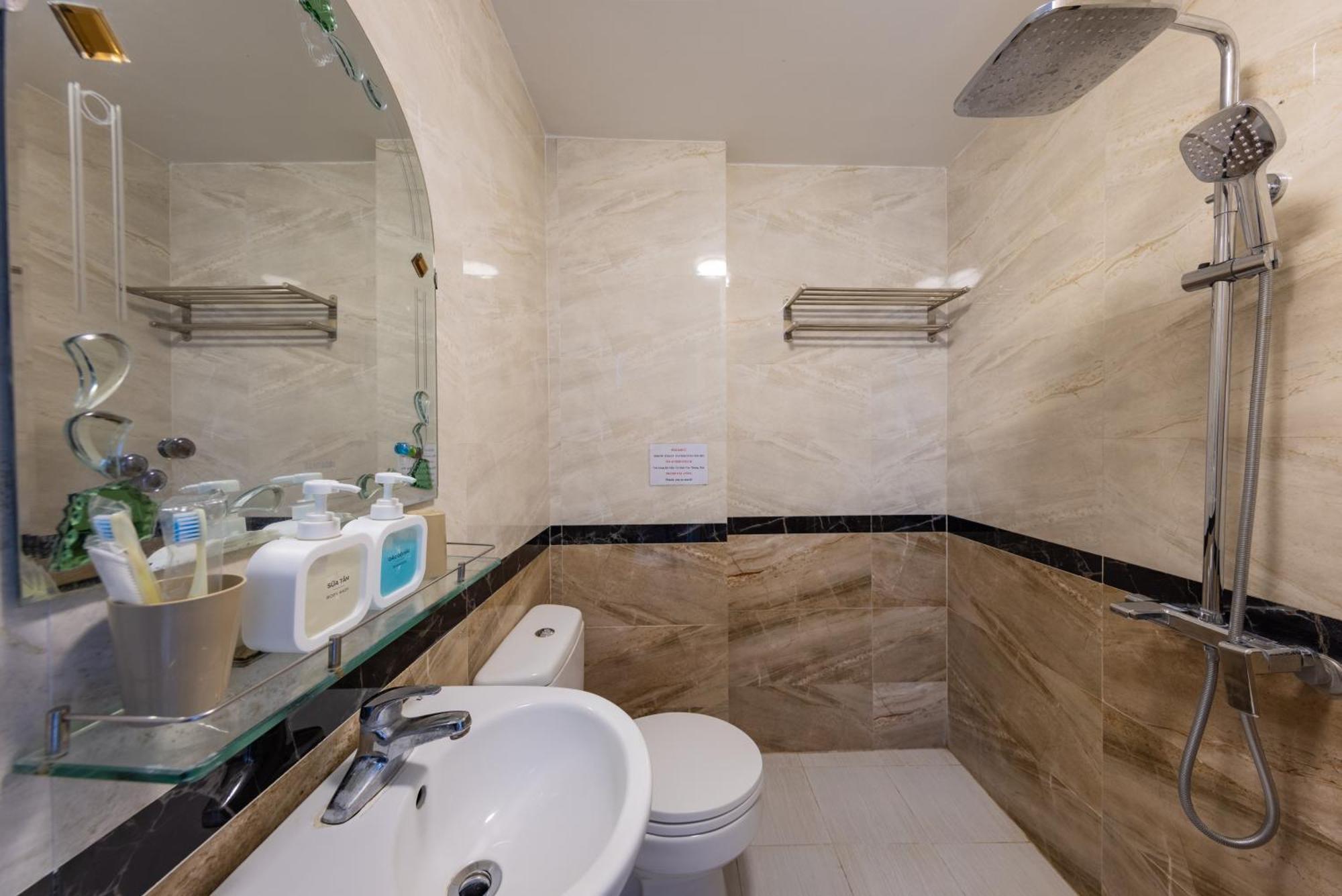 Hanoi Capital Hotel & Spa 3* Hanoi