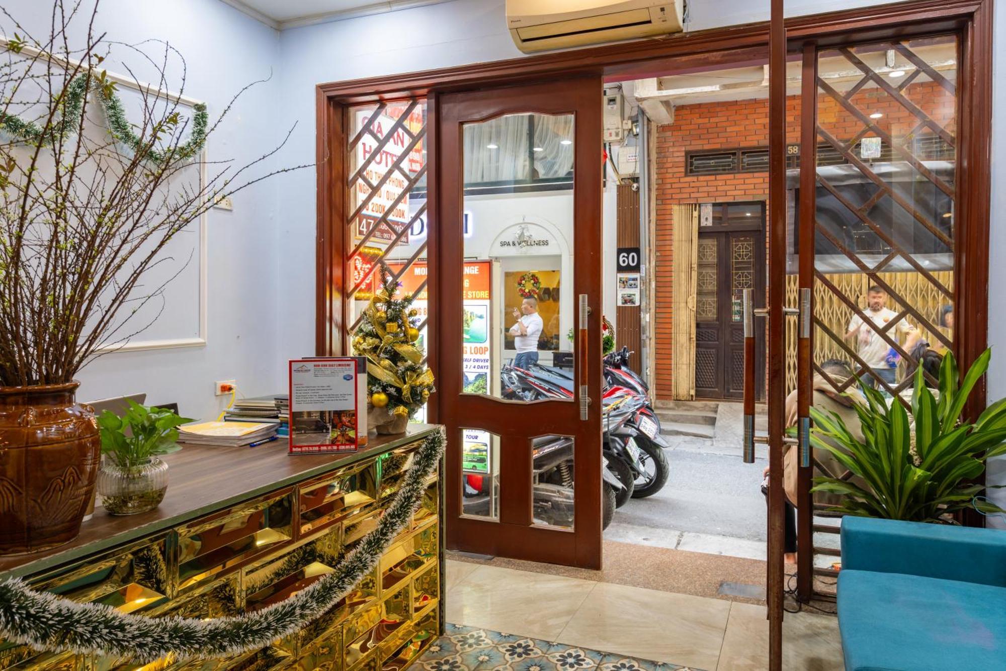Hotel Hanoi Capital Hotel & Spa 3*