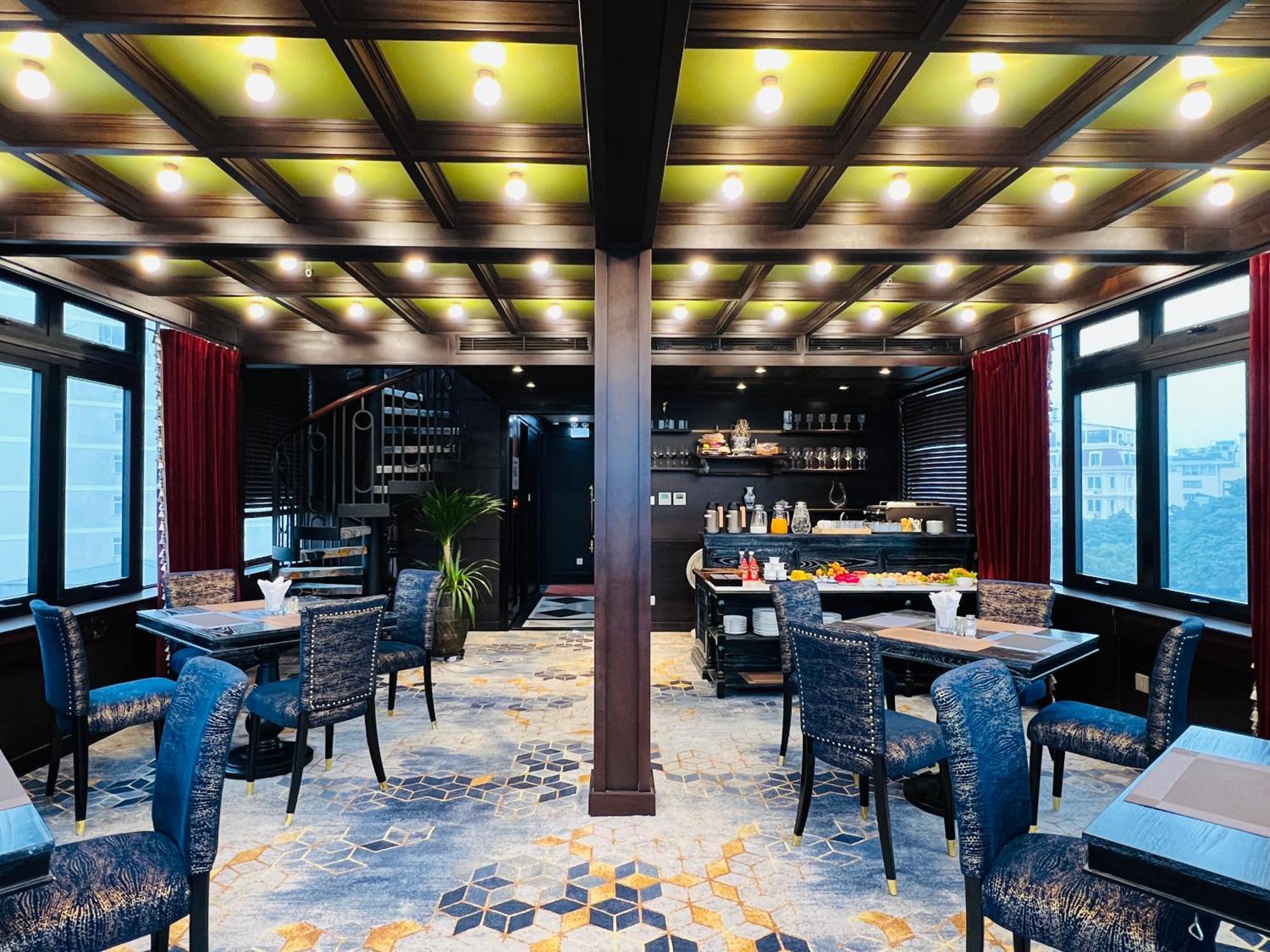Hotel Du Monde Classic