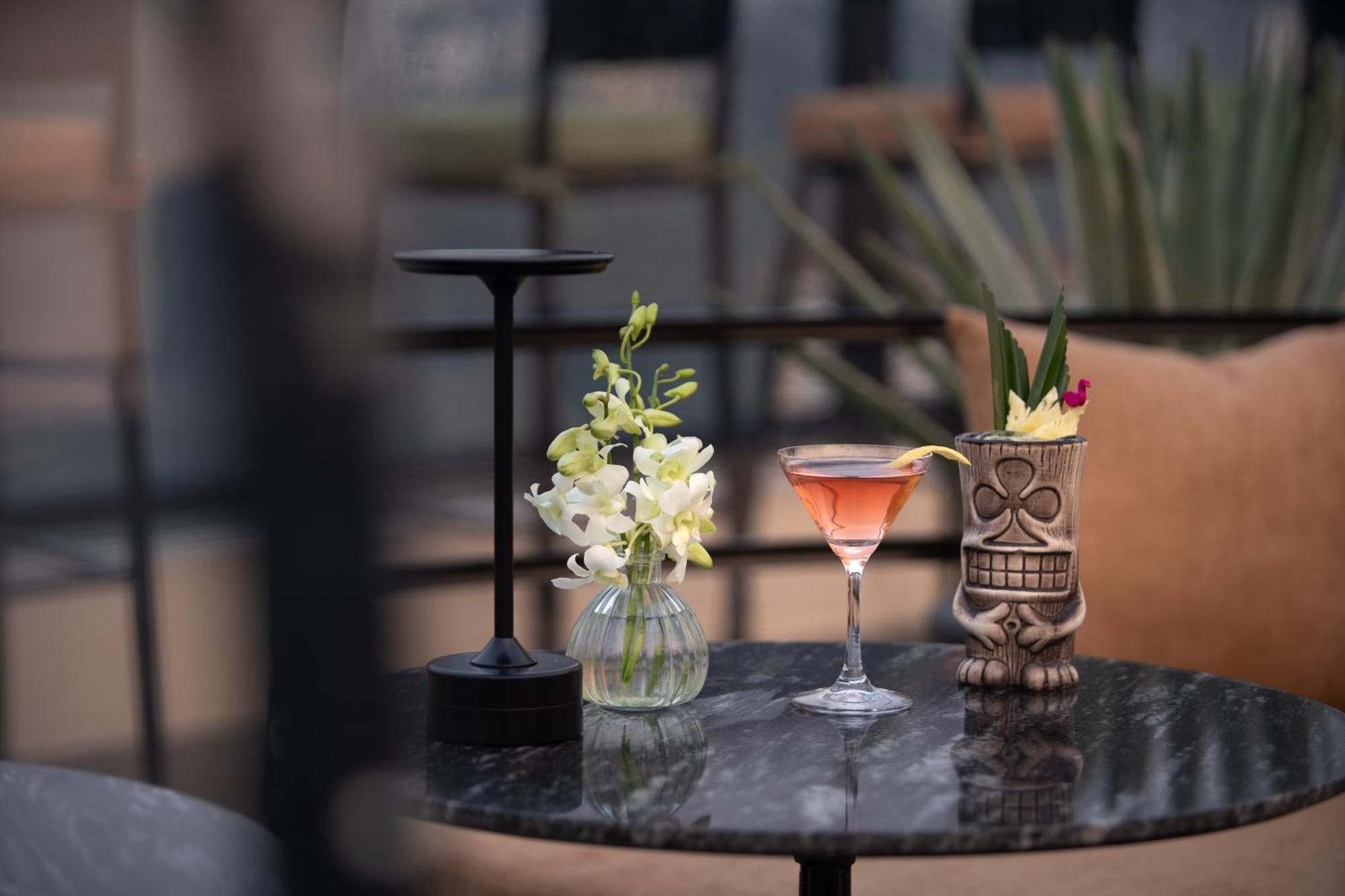 Le Premier & Rooftop Bar Hanoi