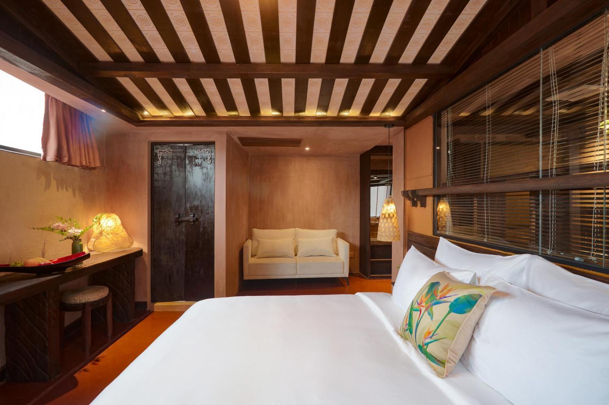 Hotel Kecho Legacy &