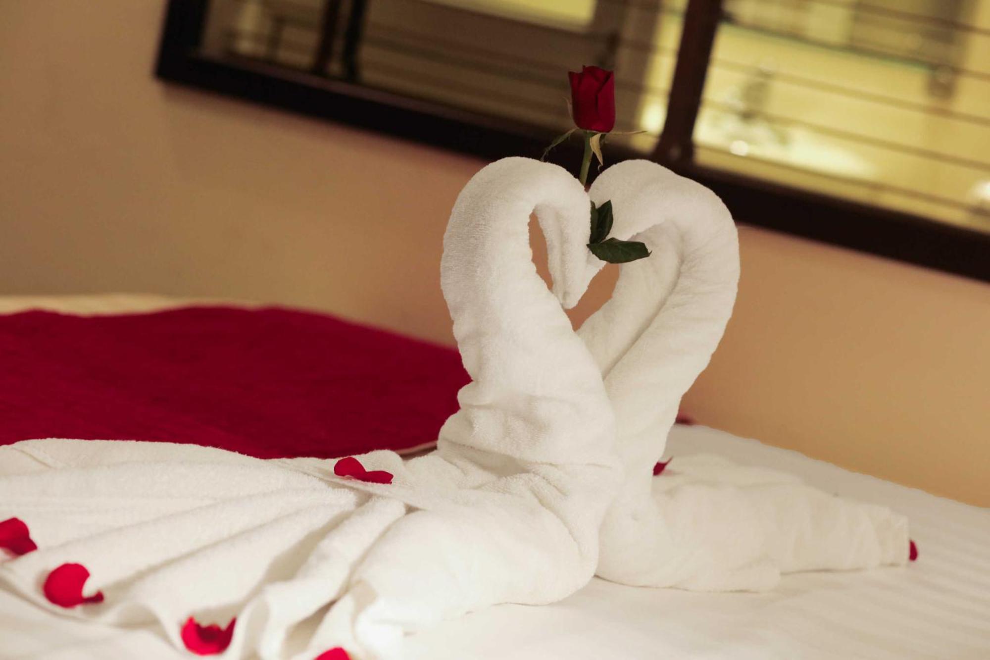 The Sinh Tourist & Travel Hotel Hanoi