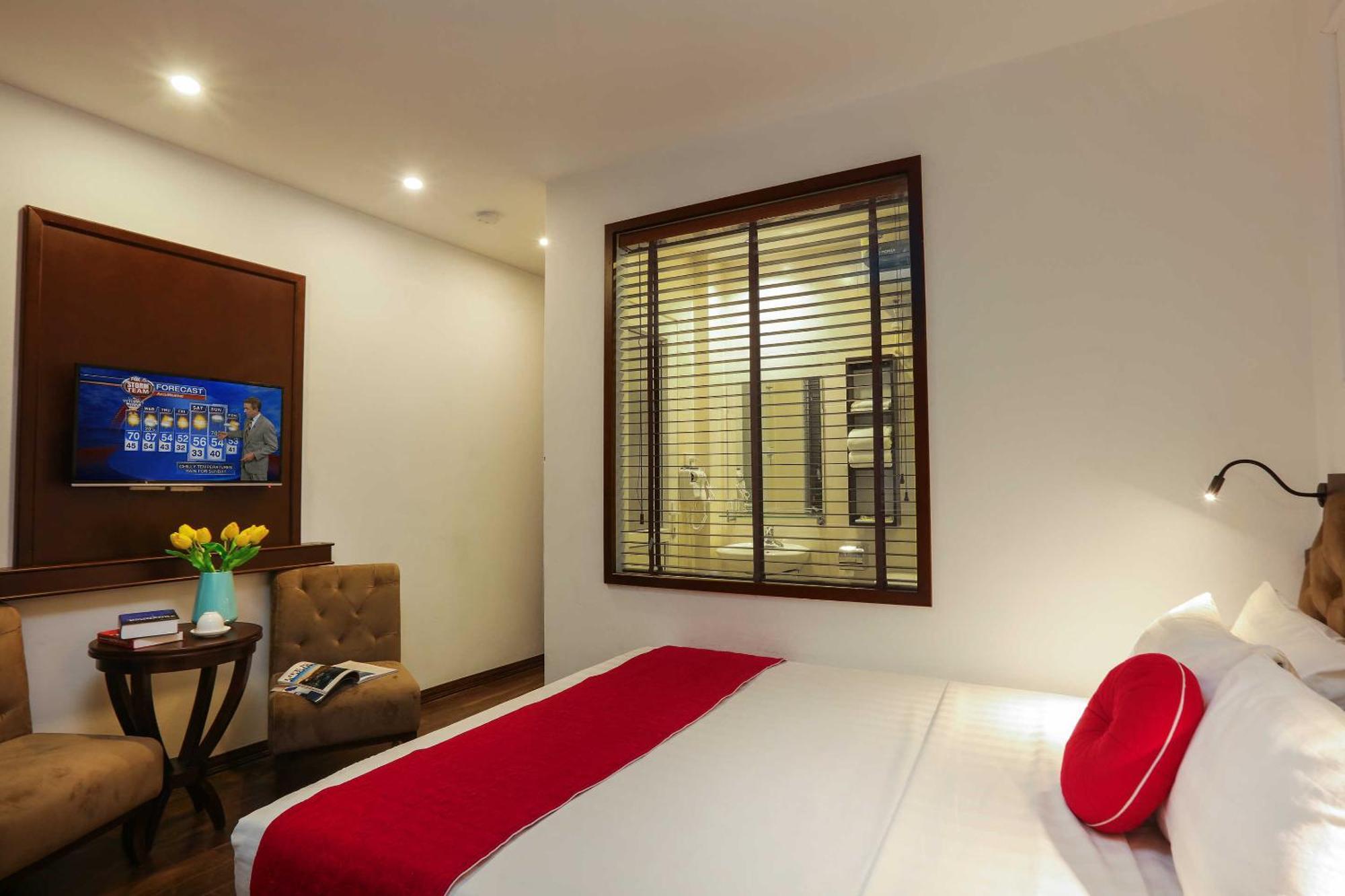 Hotel The Sinh Tourist & Travel 3*