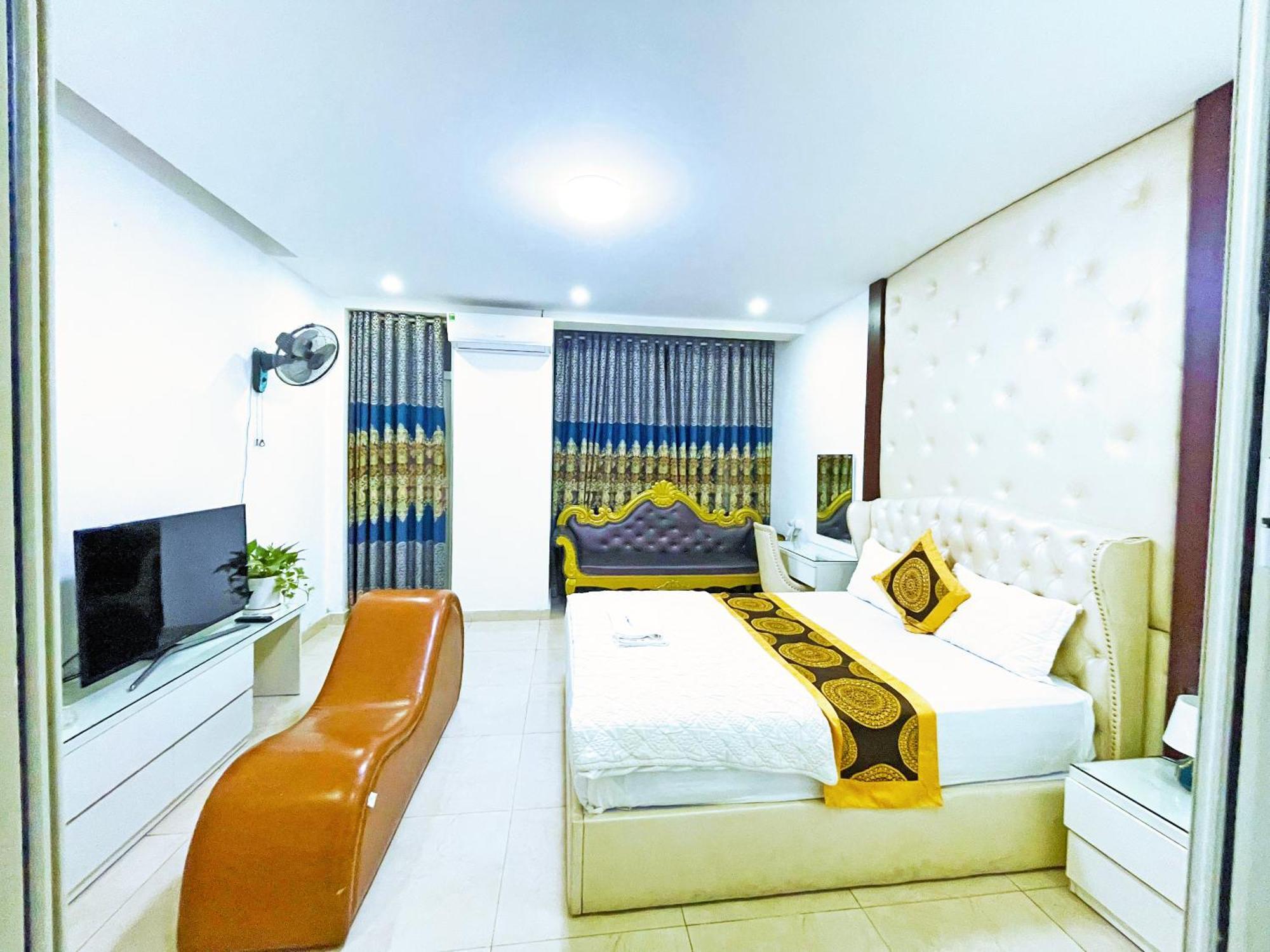 Binh Nguyen Hotel *
