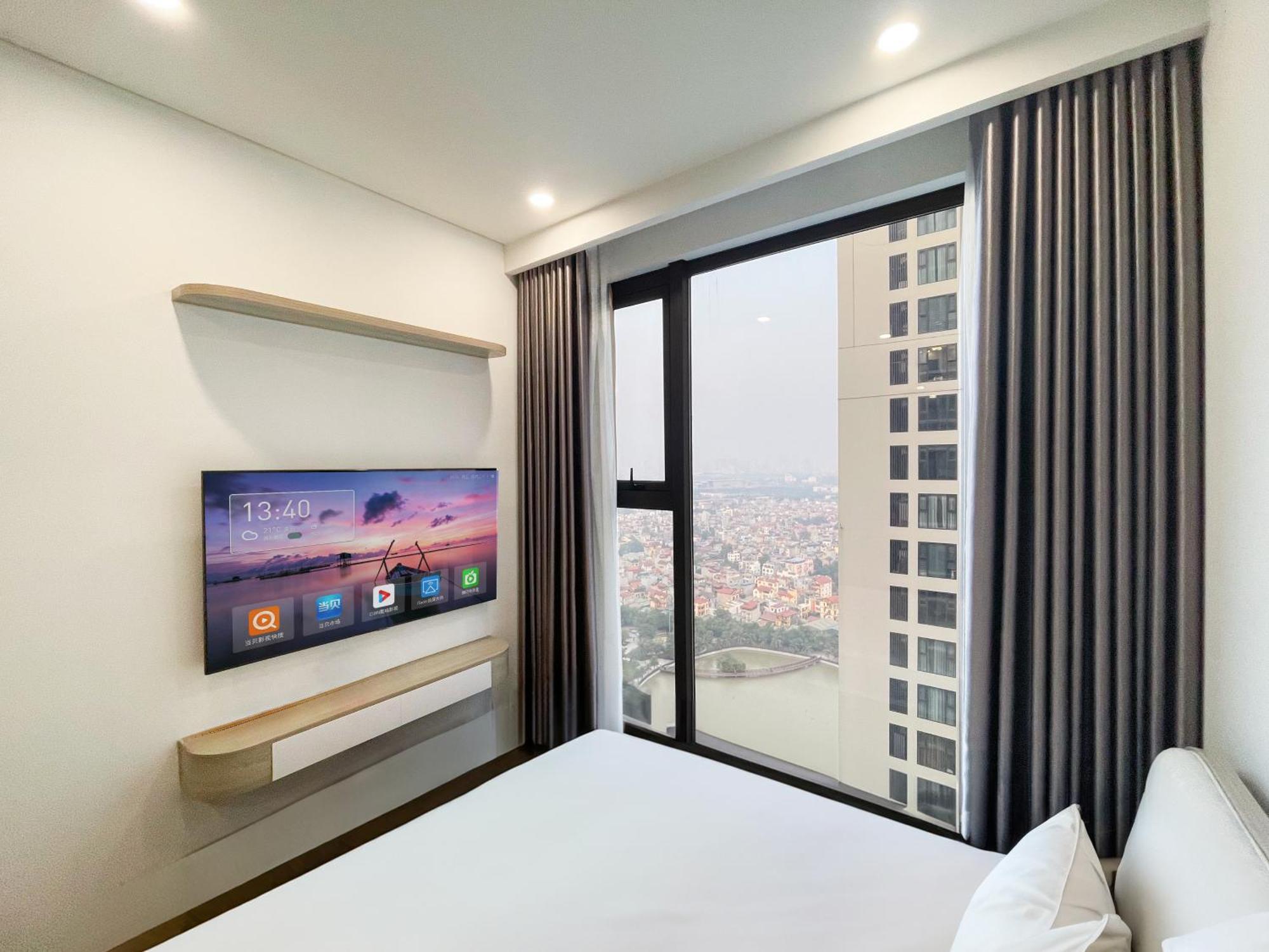 Linboyu Luxury & * Hanoi