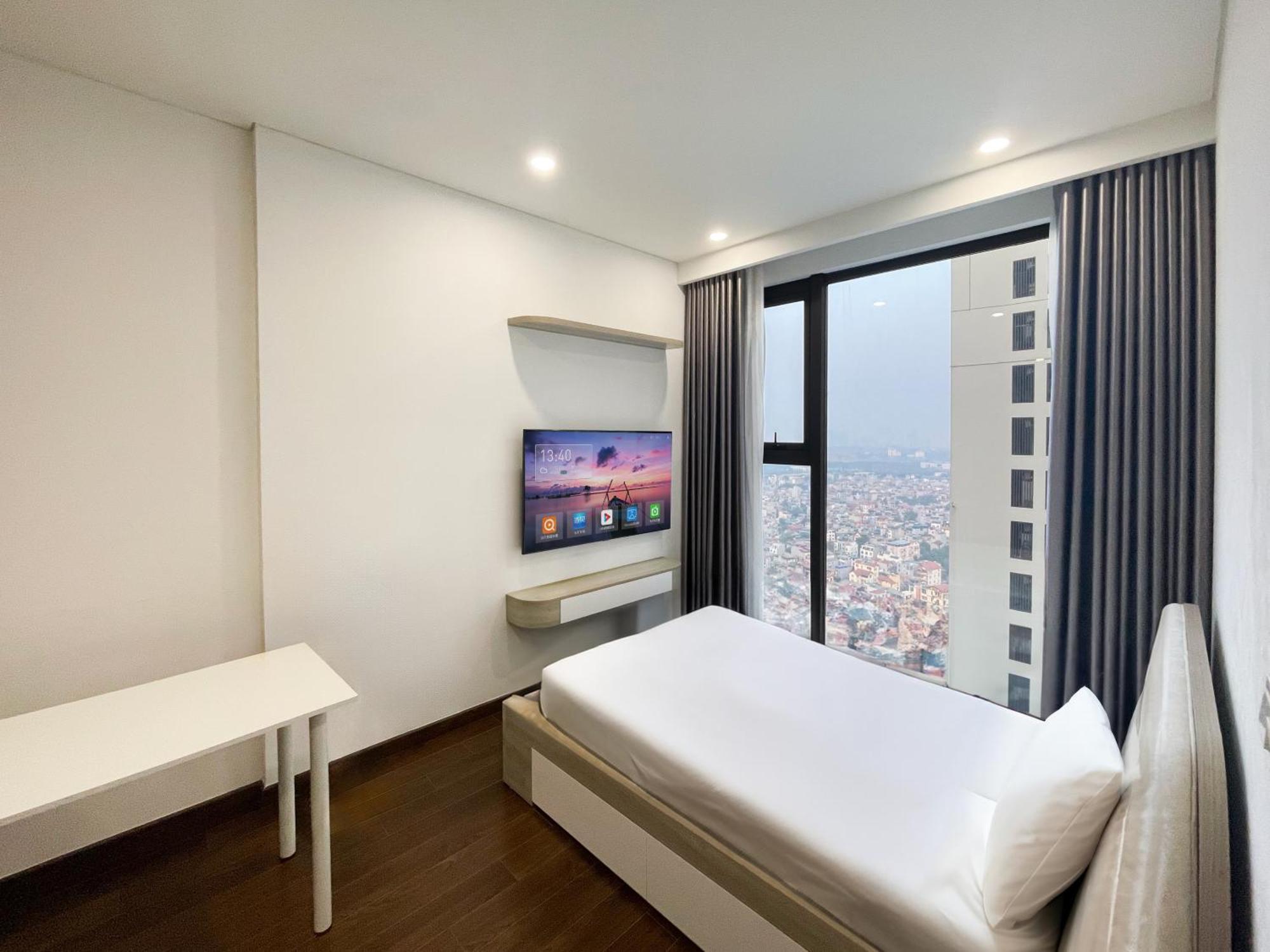 Linboyu Luxury & Hanoi