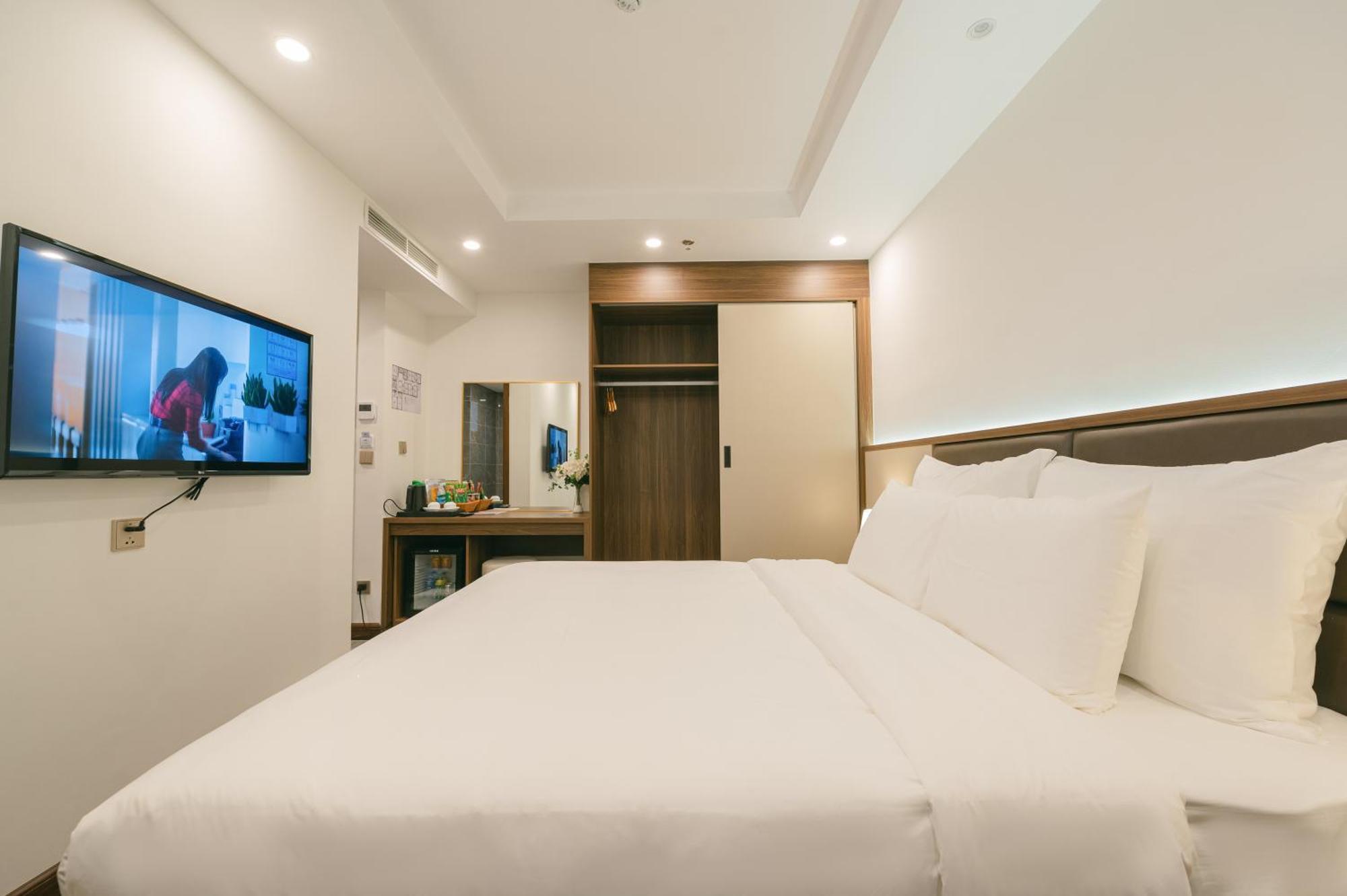 St - Hotel Hanoi