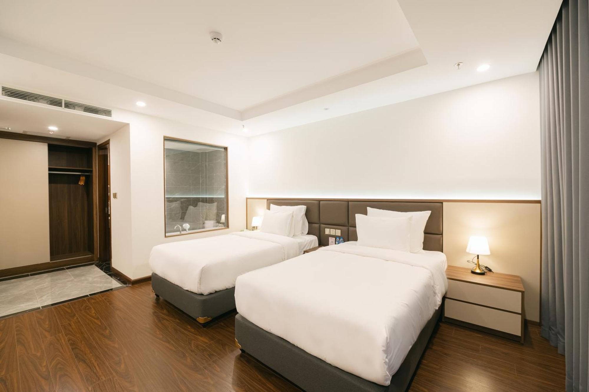 Hotel St - 4*