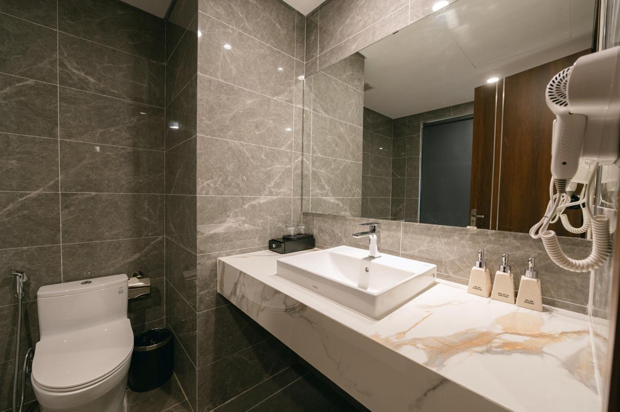 Hotel St - 4*