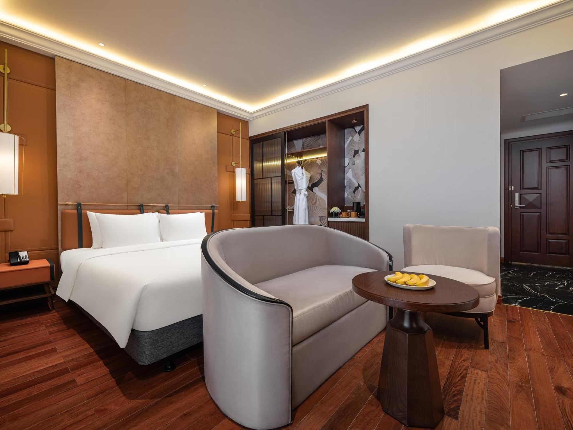 Minerva Premium Hotel 4*