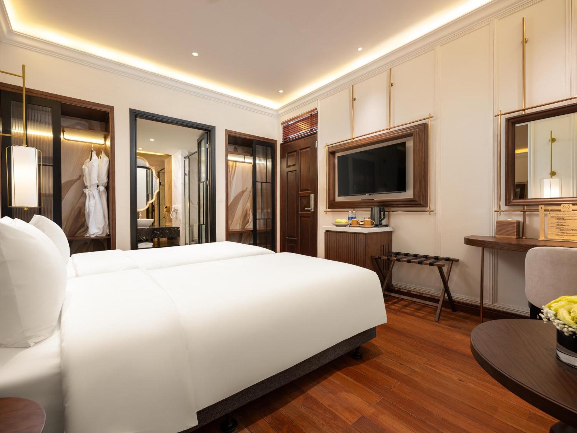 Minerva Premium Hotel 4*