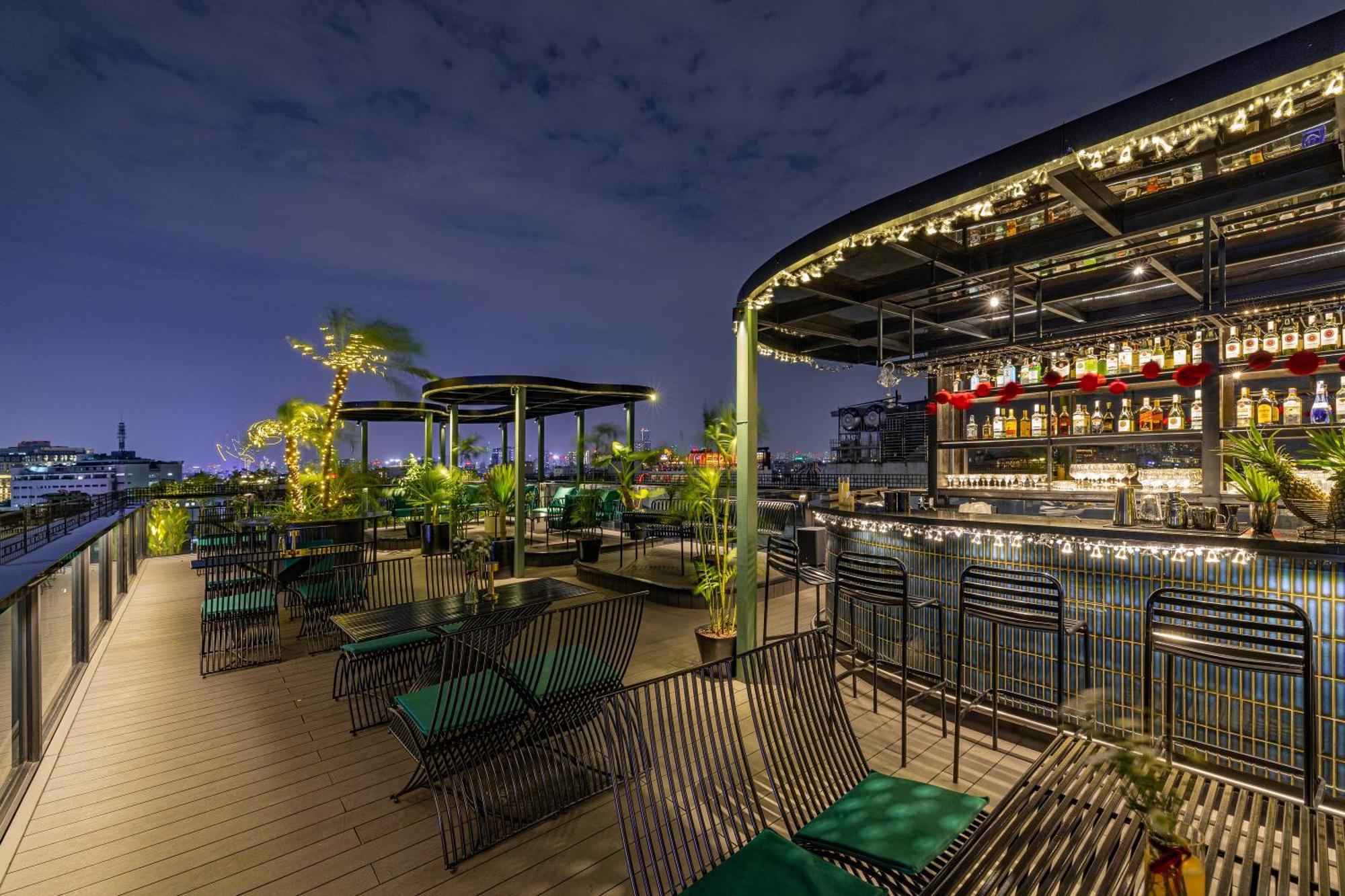Golden Lotus Luxury Hotel Hanoi