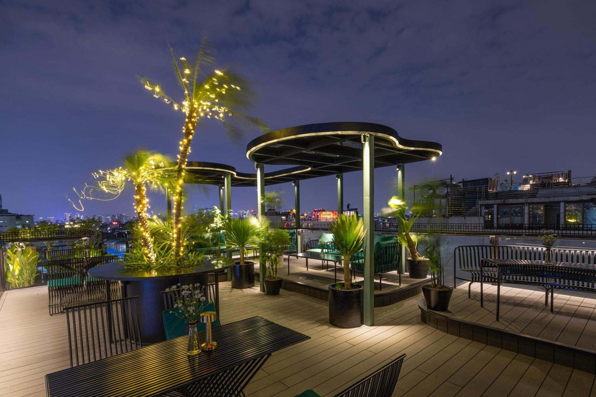 Golden Lotus Luxury Hotel 4*
