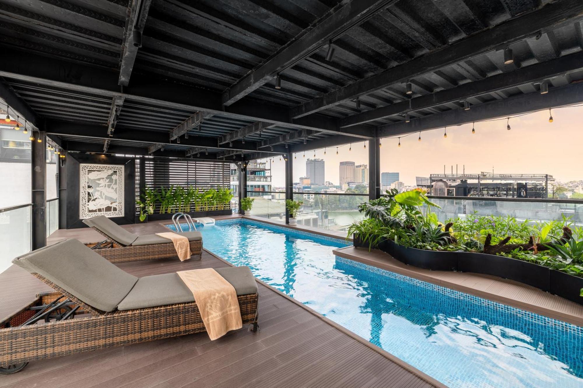 Golden Lotus Luxury