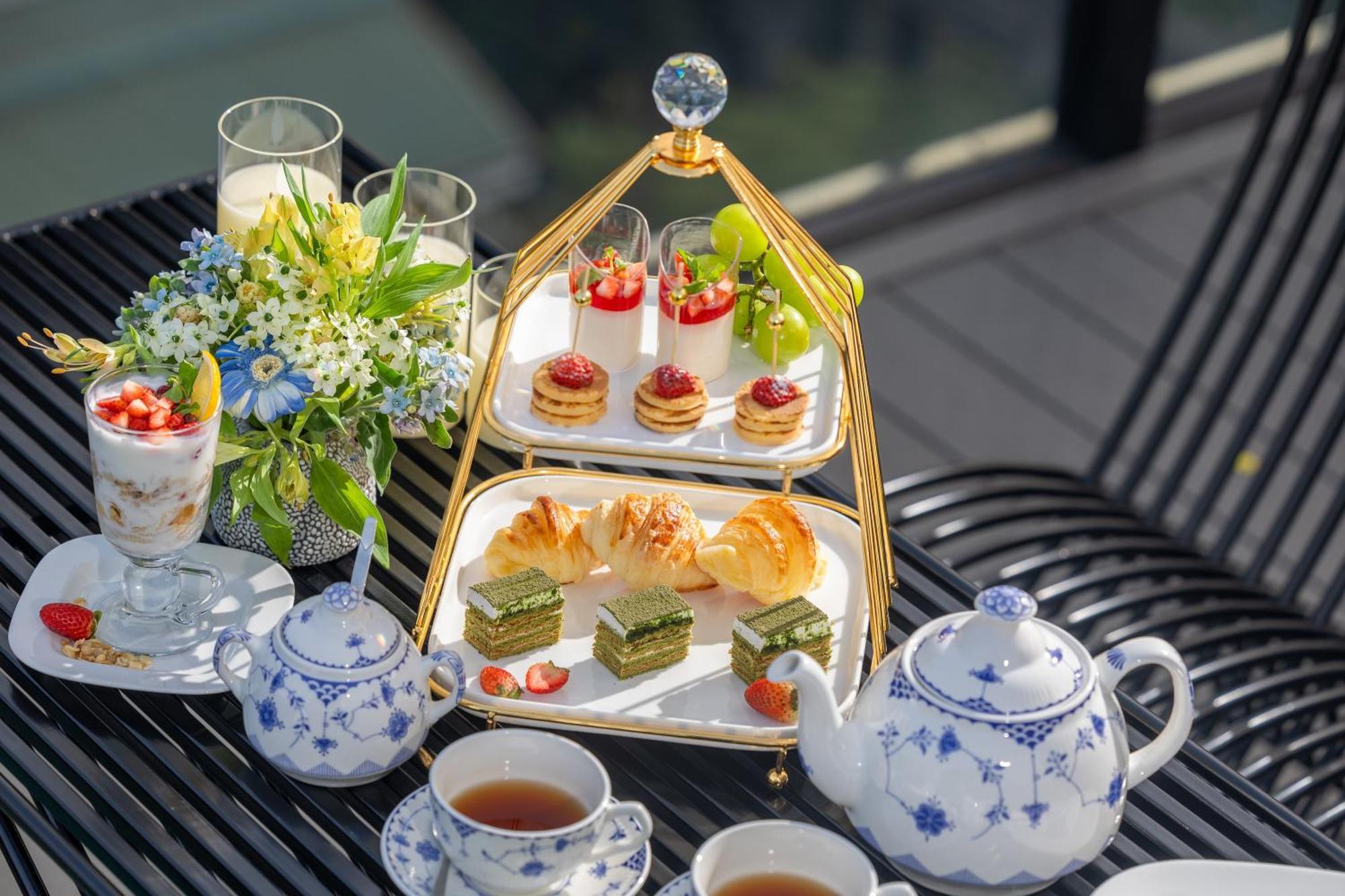Golden Lotus Luxury 4*