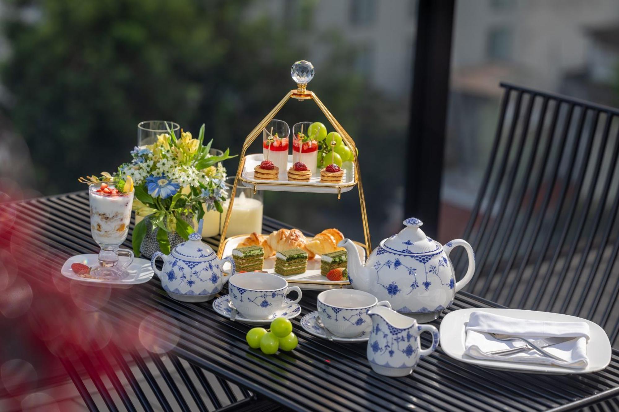 Golden Lotus Luxury Hotel Hanoi