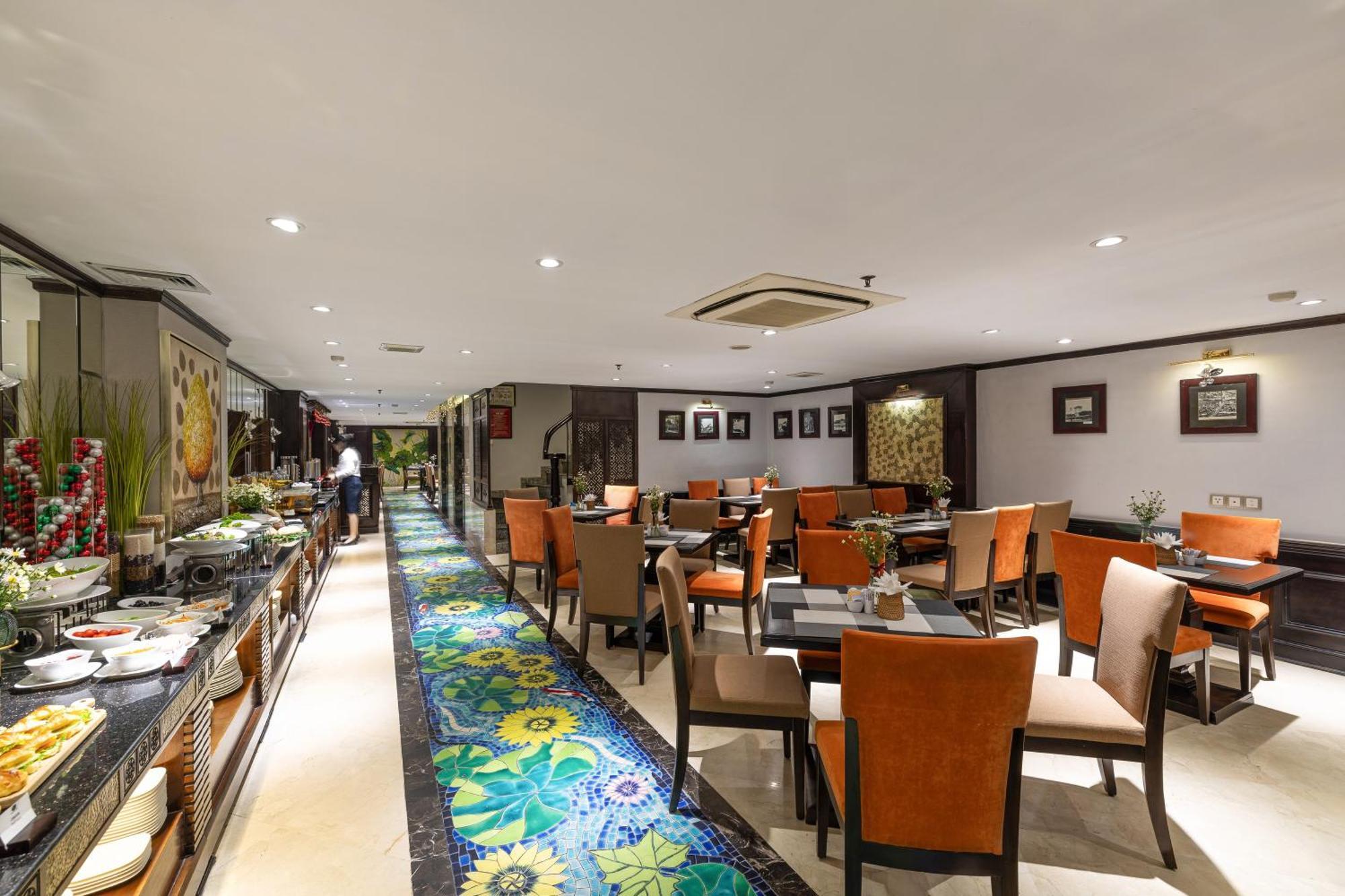 Golden Lotus Luxury 4*