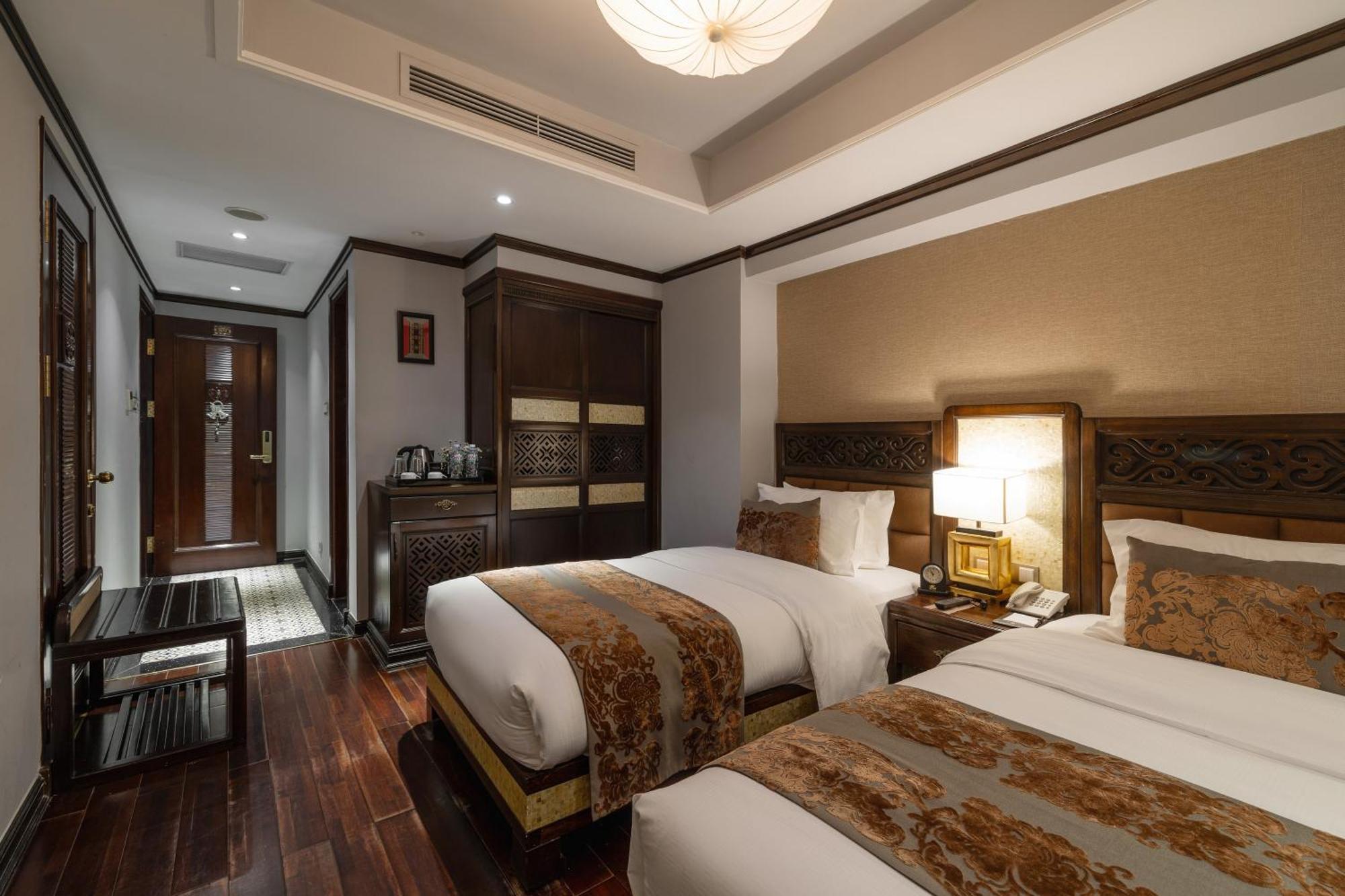Hotel Golden Lotus Luxury