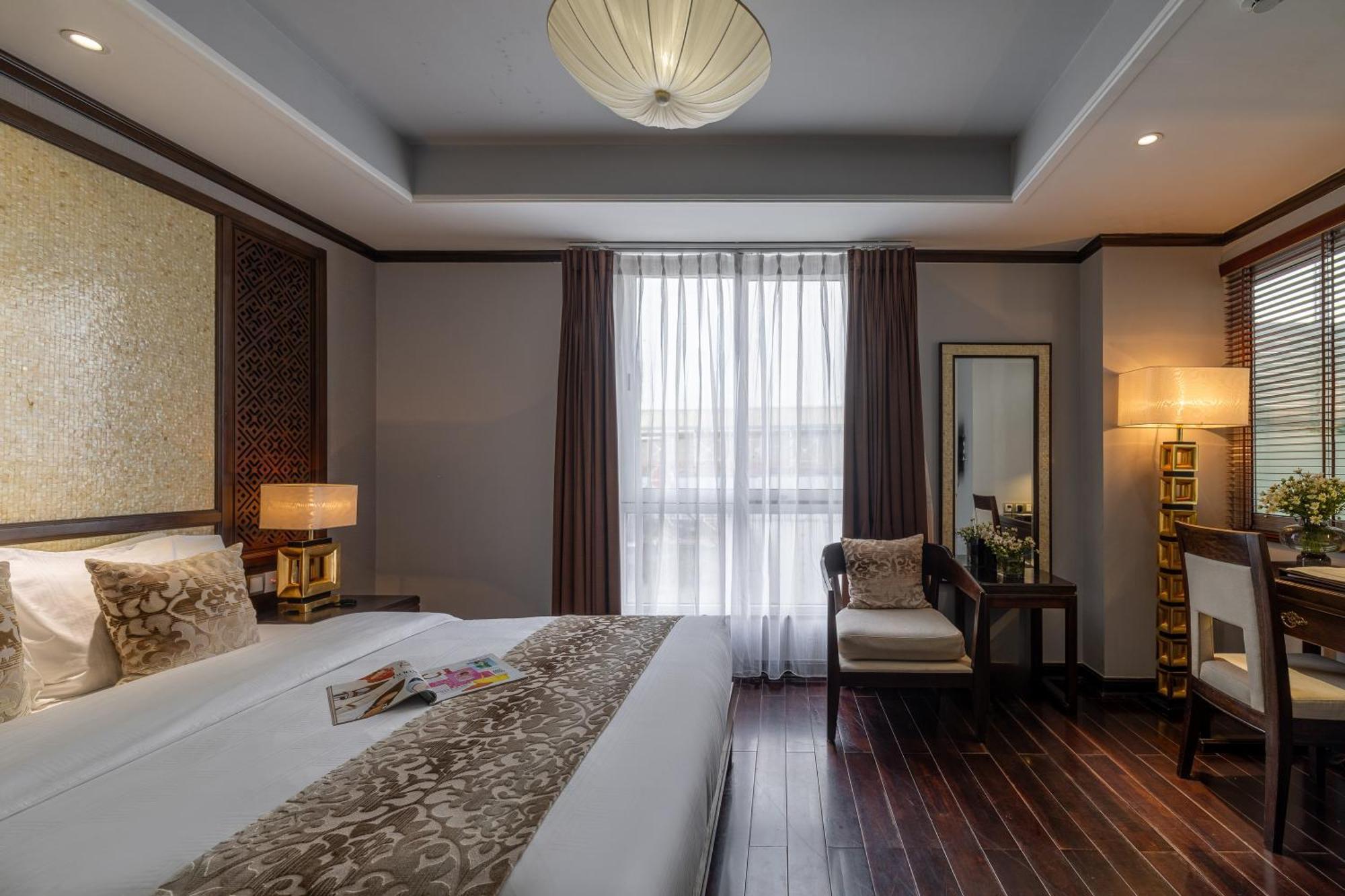 Golden Lotus Luxury Hanoi