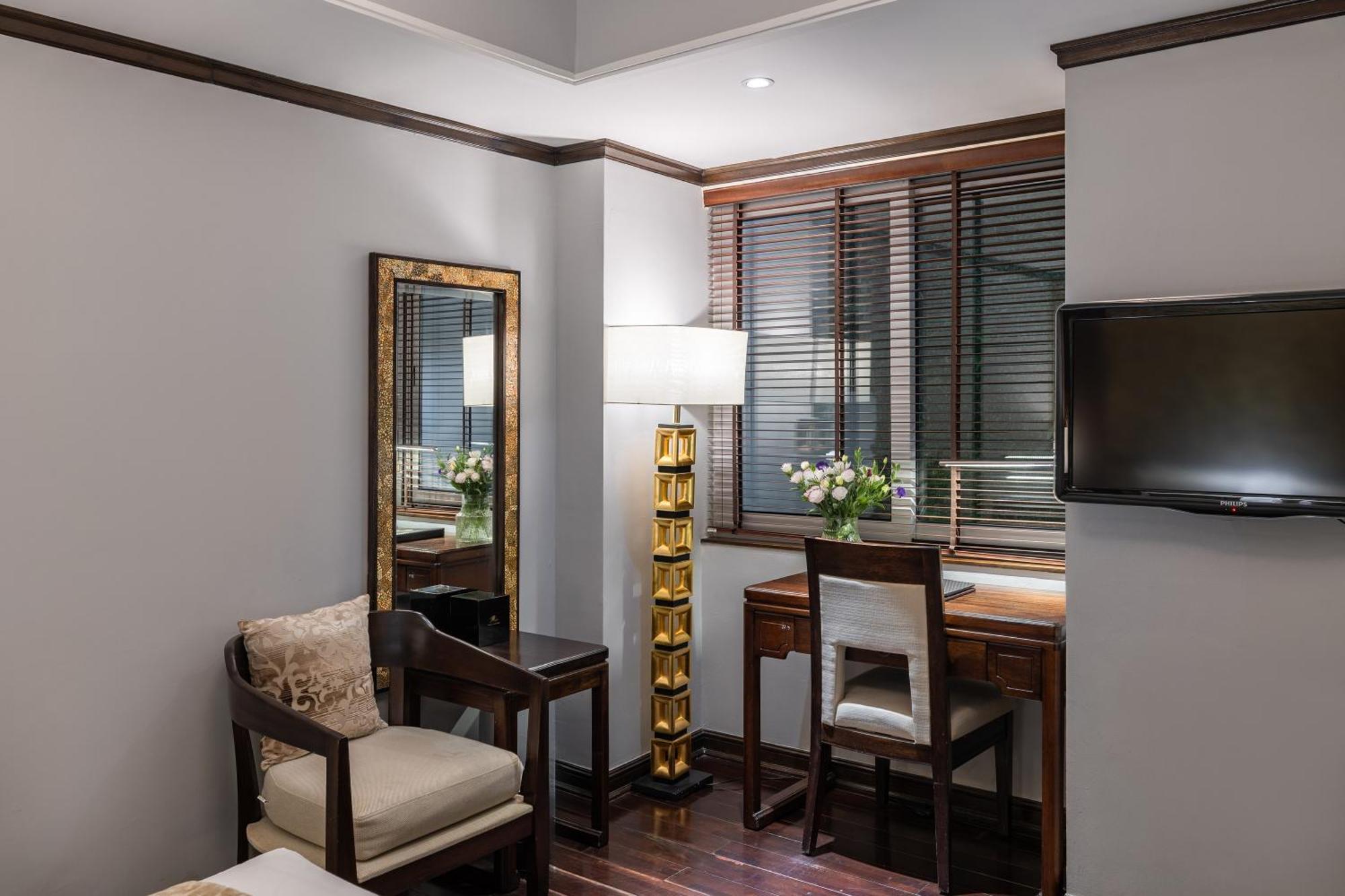 Golden Lotus Luxury 4*