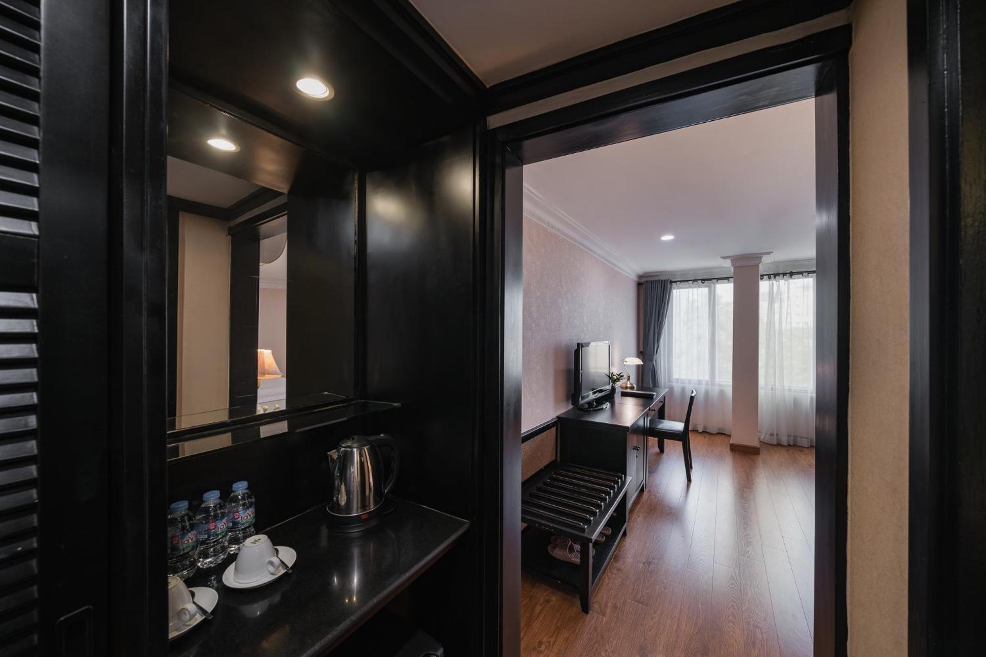 La Passion Classic Hotel 4*