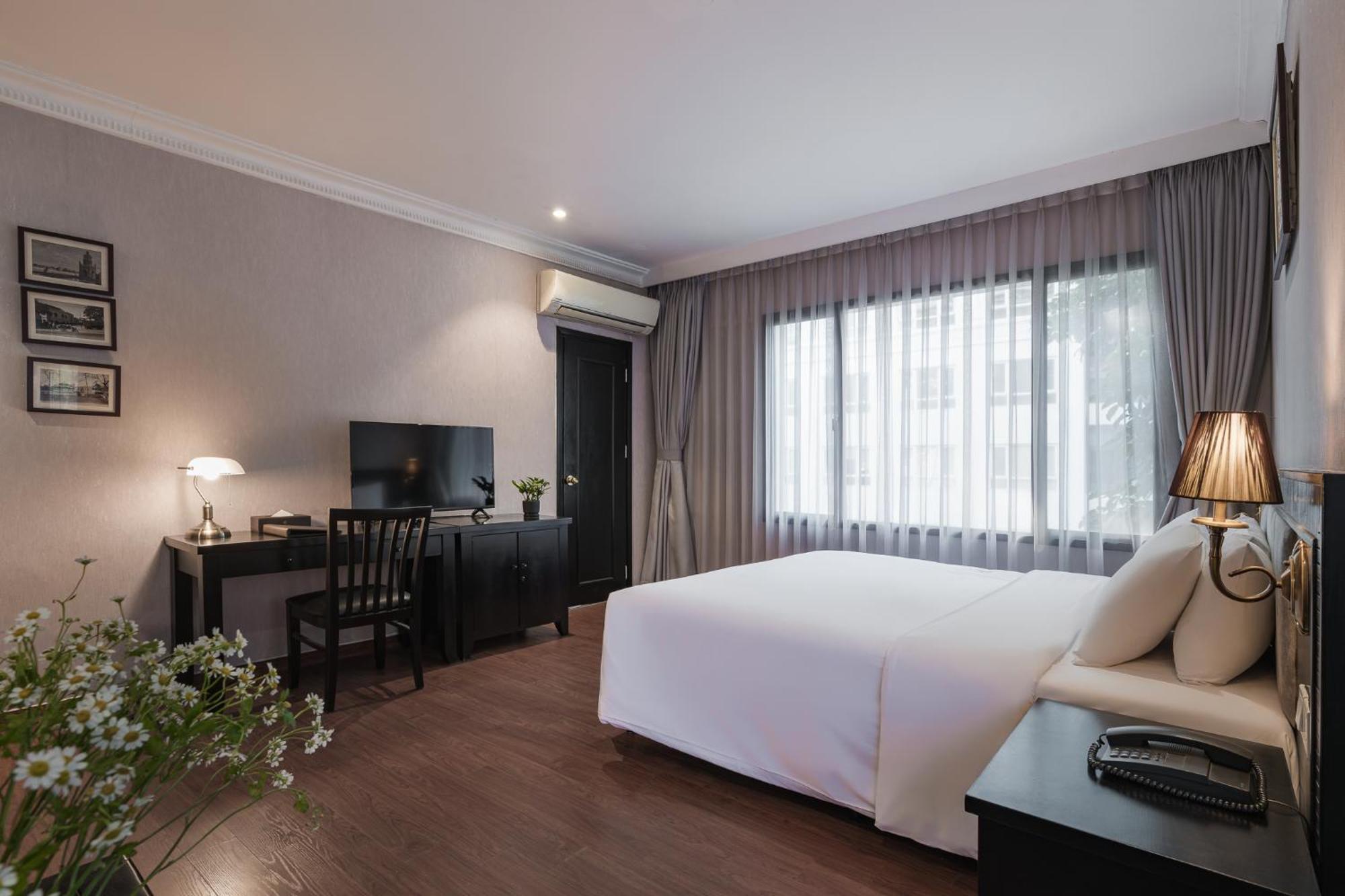 Hotel La Passion Classic Hotel 4*