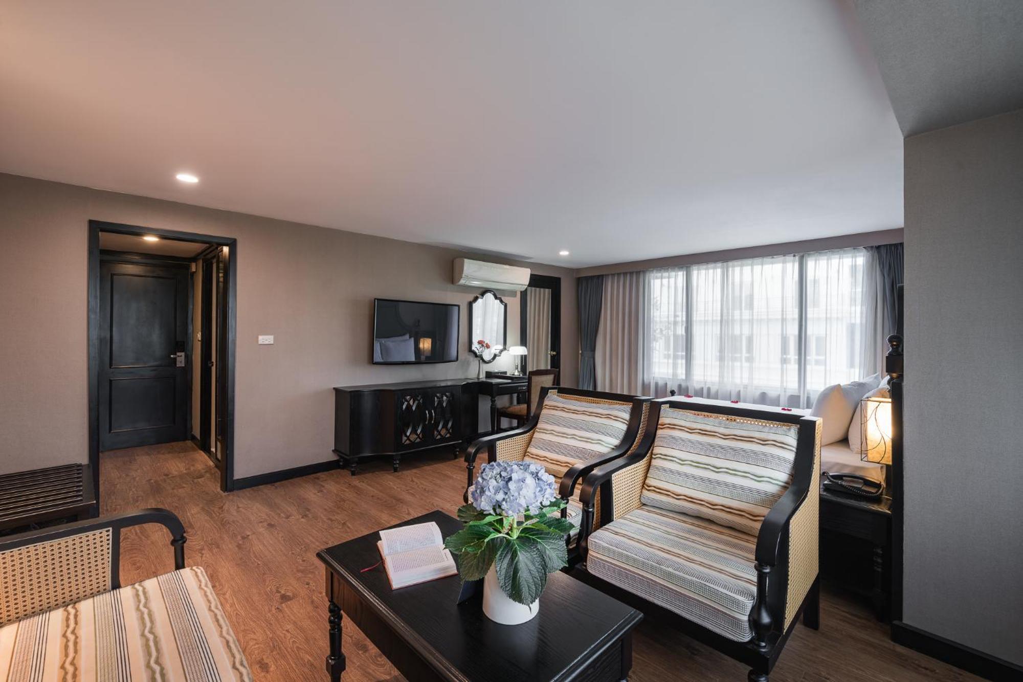 Hotel La Passion Classic Hotel 4*