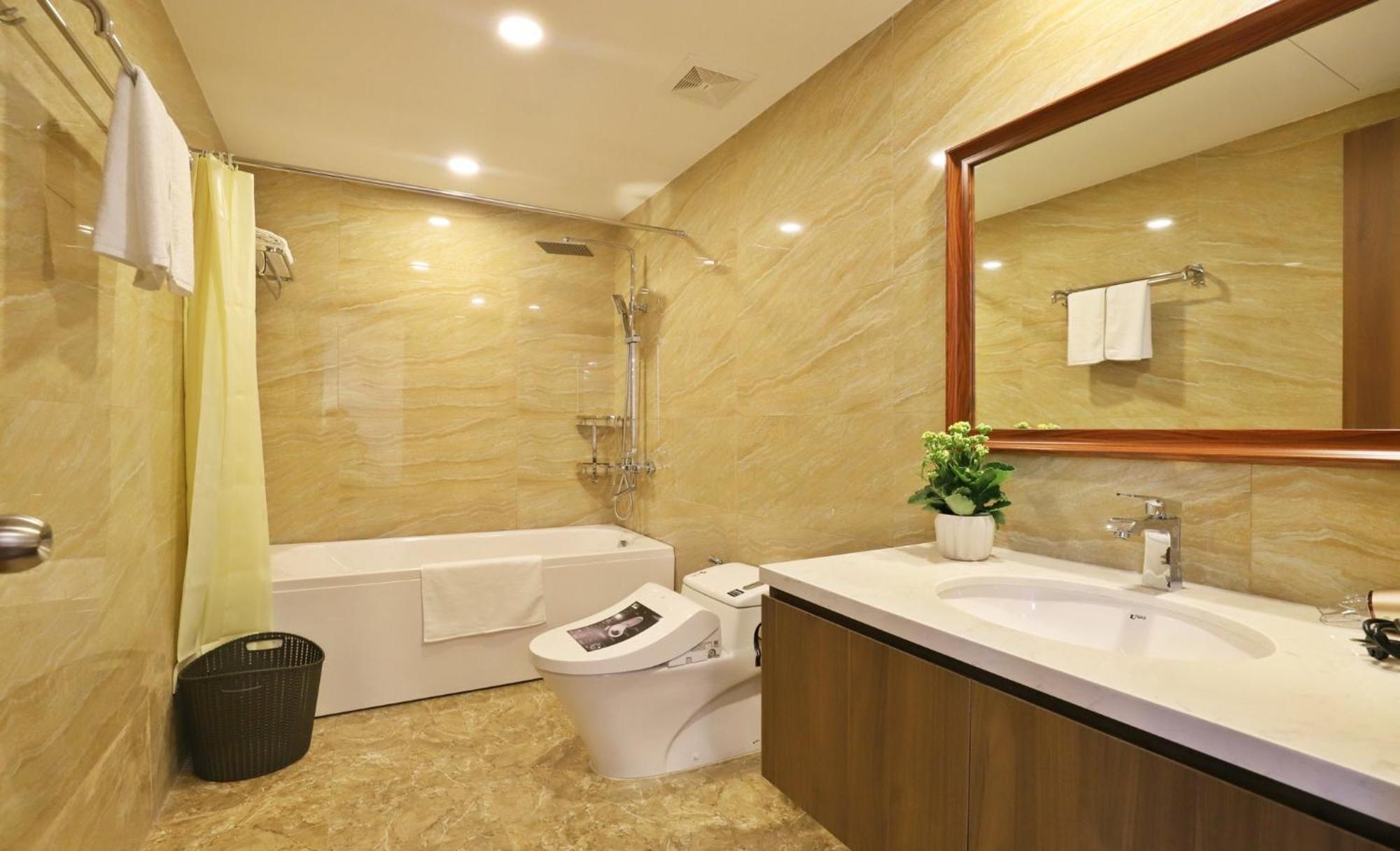 Luxe Paradise Tay Ho 4*