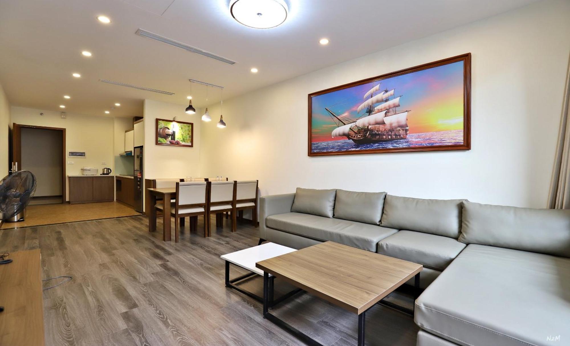 Khách sạn Luxe Paradise Tay Ho