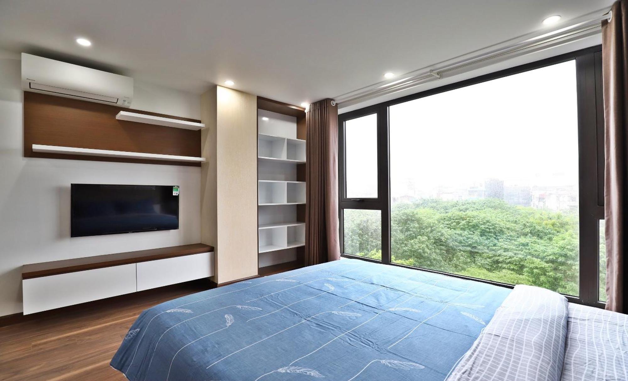 Luxe Paradise Xuan La Apartment