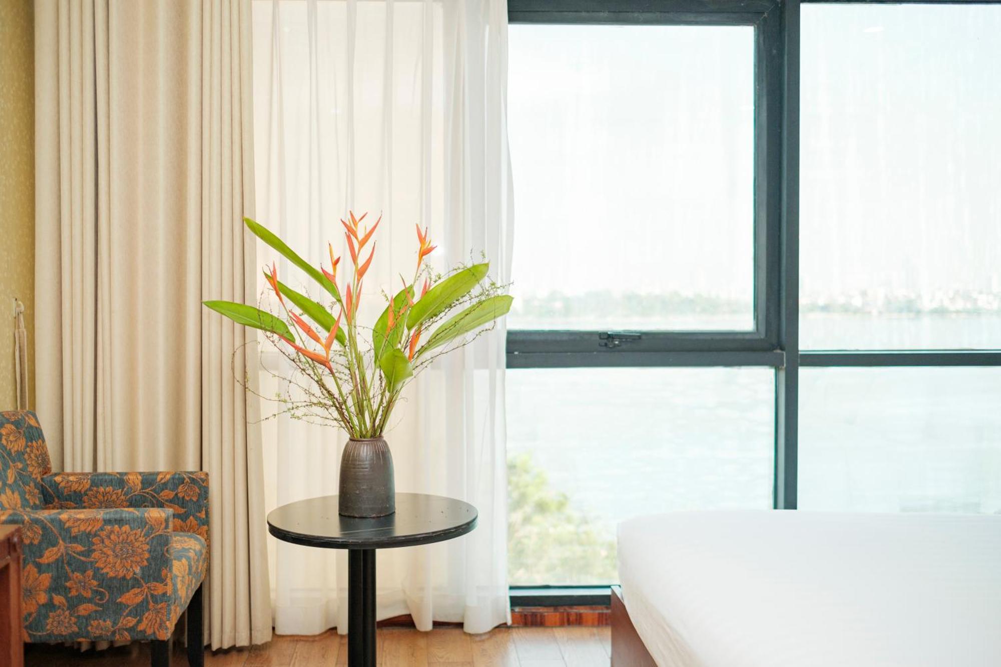 Hotel Sunset Westlake 3*