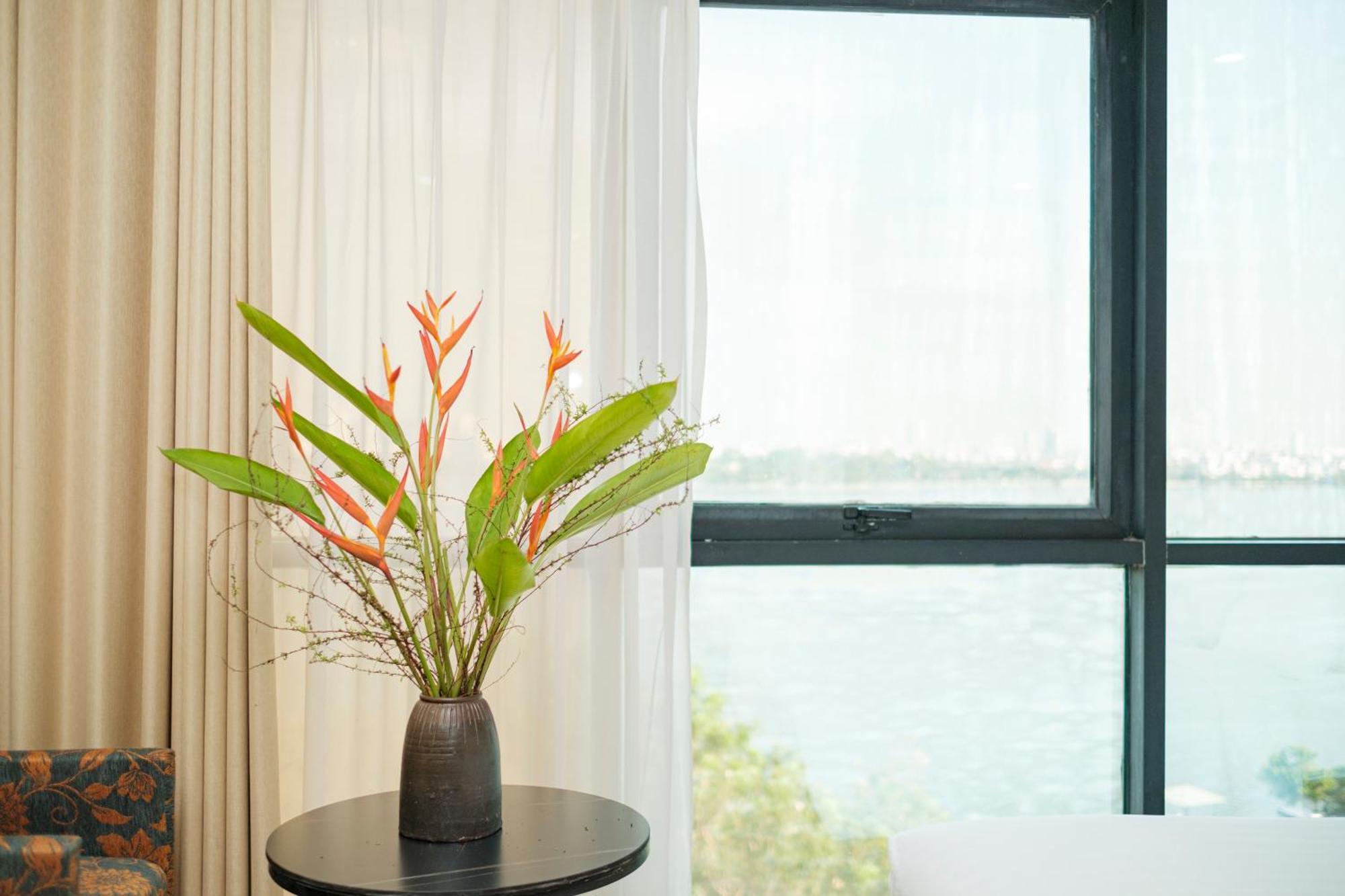 Hotel Sunset Westlake 3*