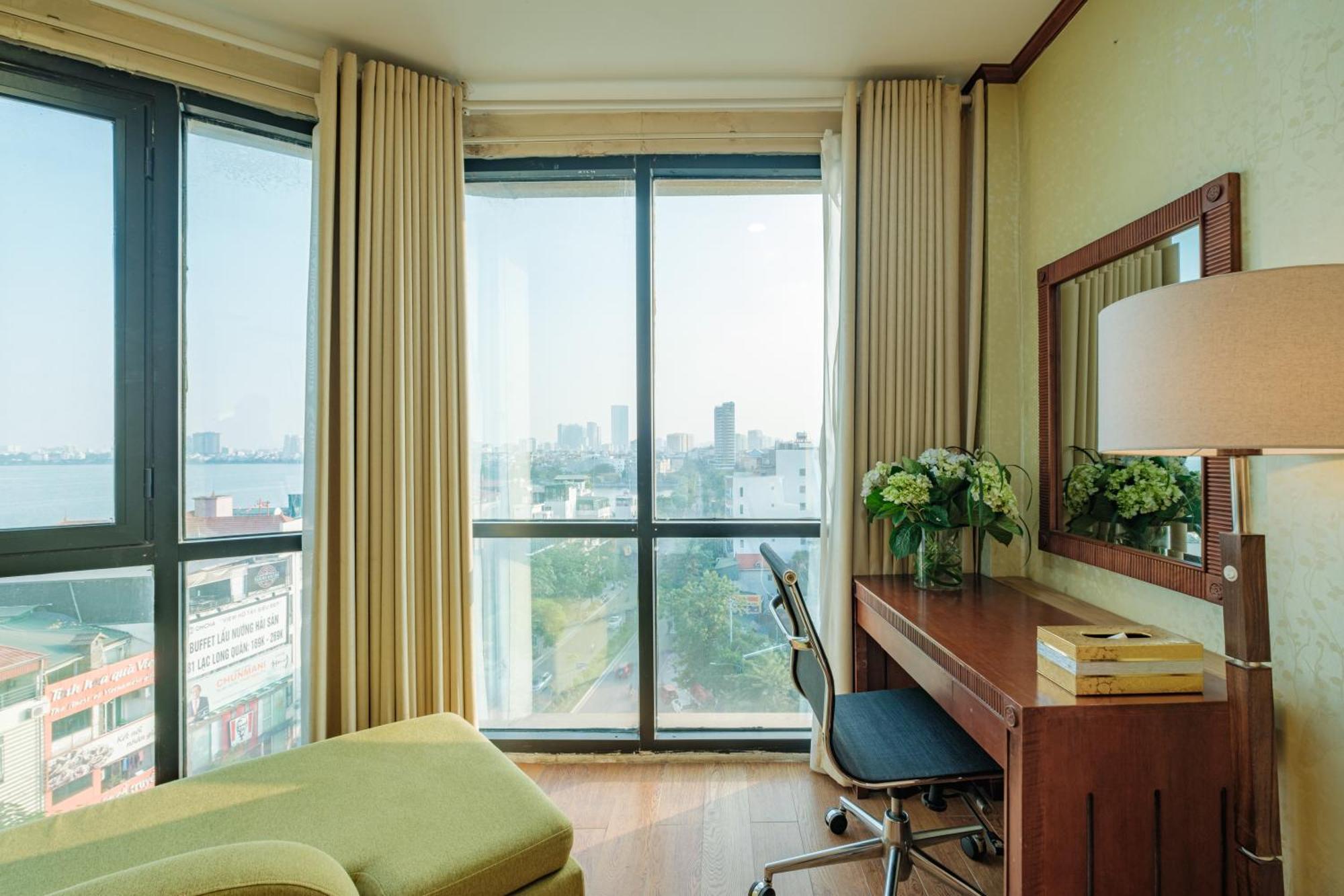 Sunset Westlake 3* Hanoi