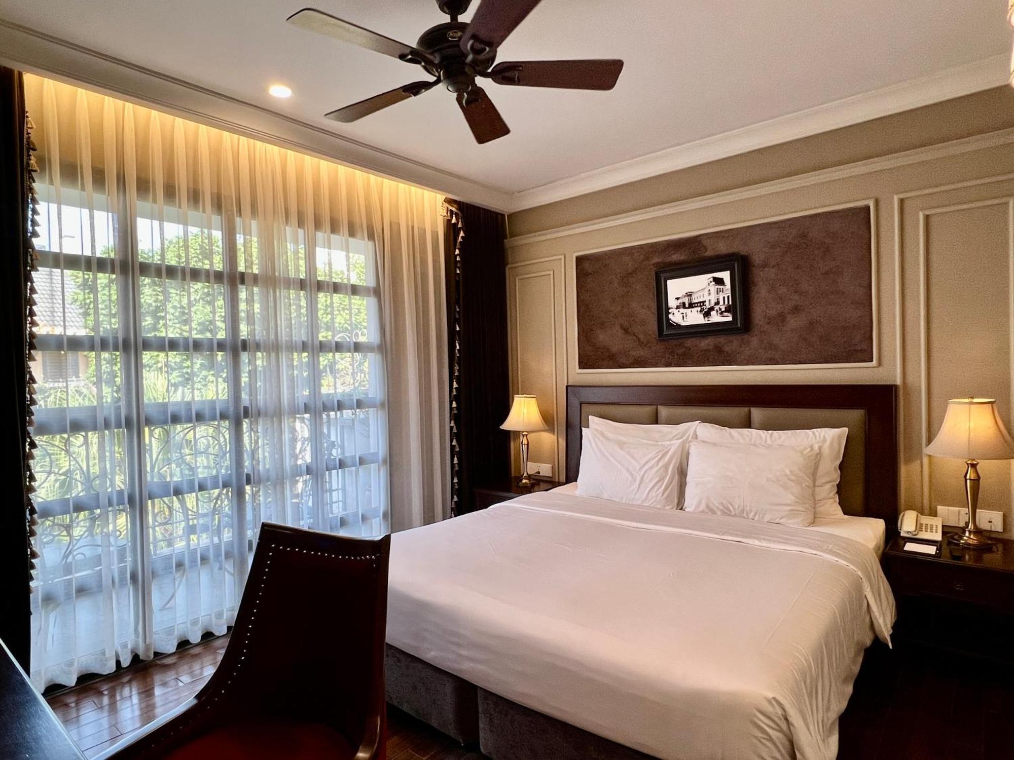 Du Monde Hotel 4*