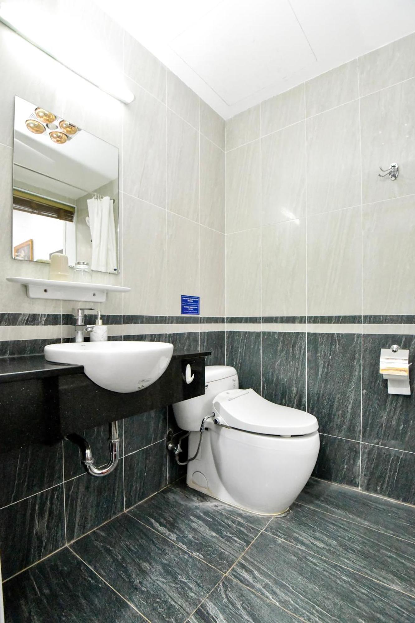 Residence-800m From Opera House Căn hộ