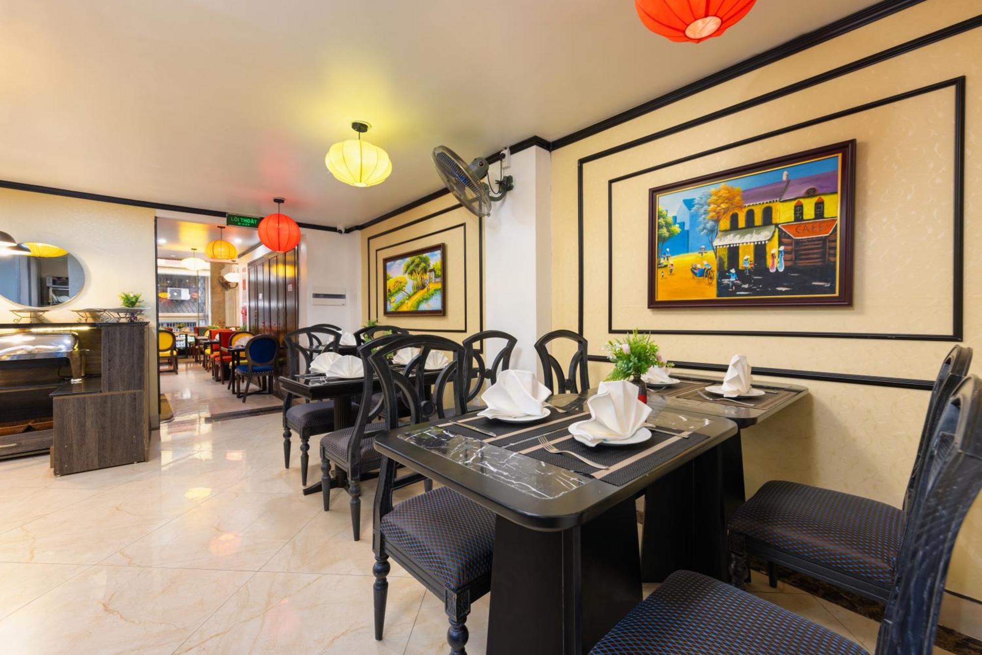 Apartment & Residences *