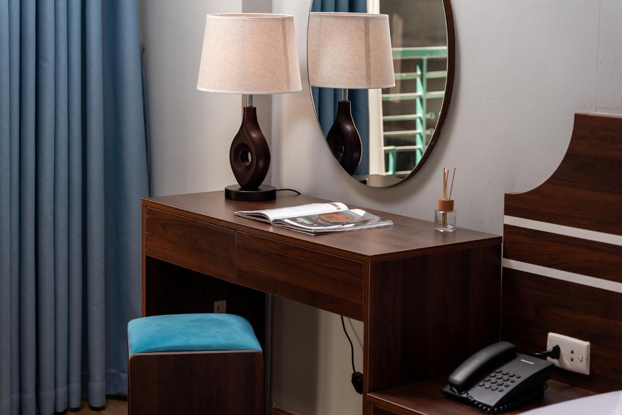Astoria - St Joseph Cathedral Hotel 3*