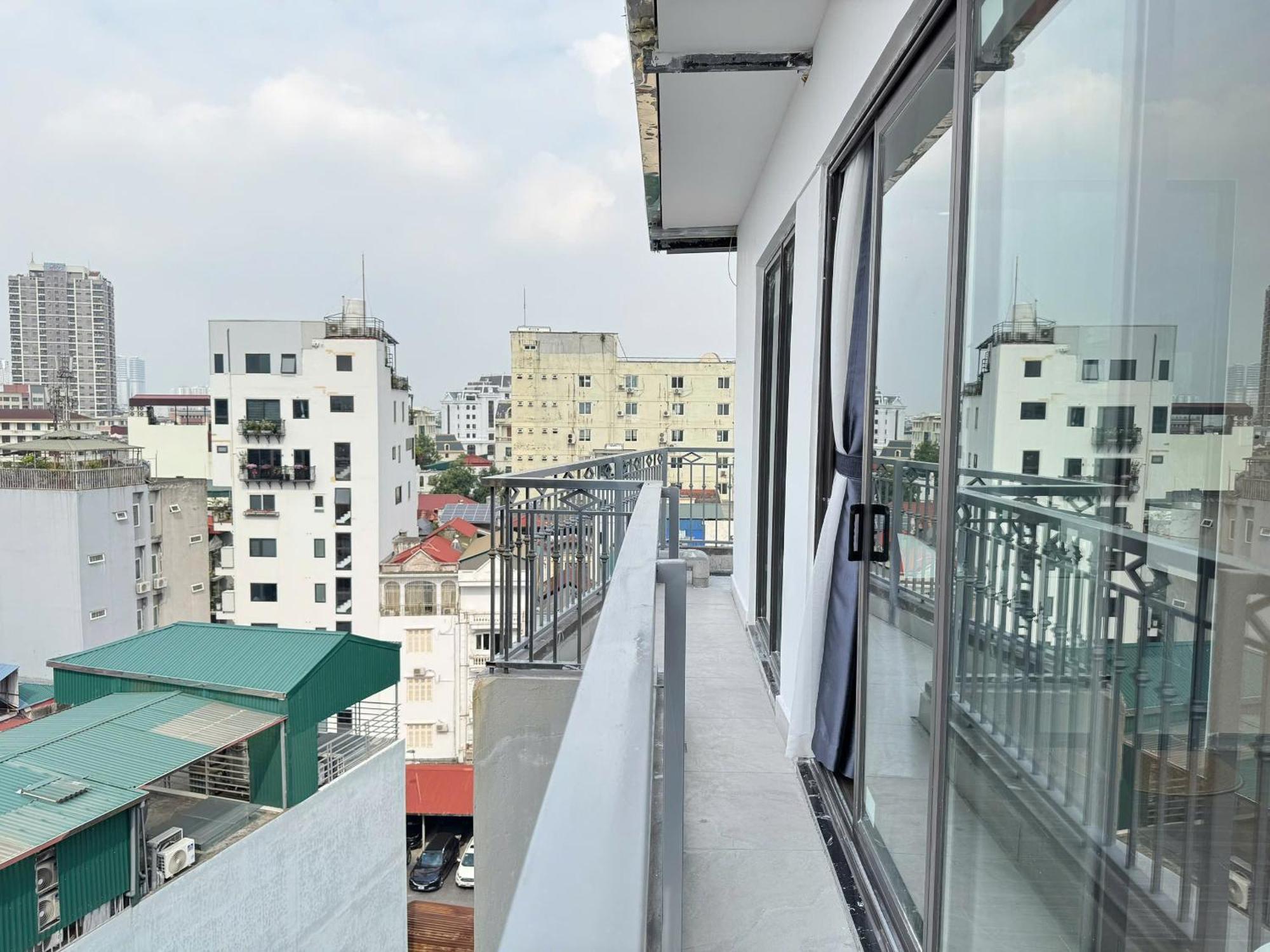 Pangsapuri Housing22 Service 20 Linh Lang Hanoi