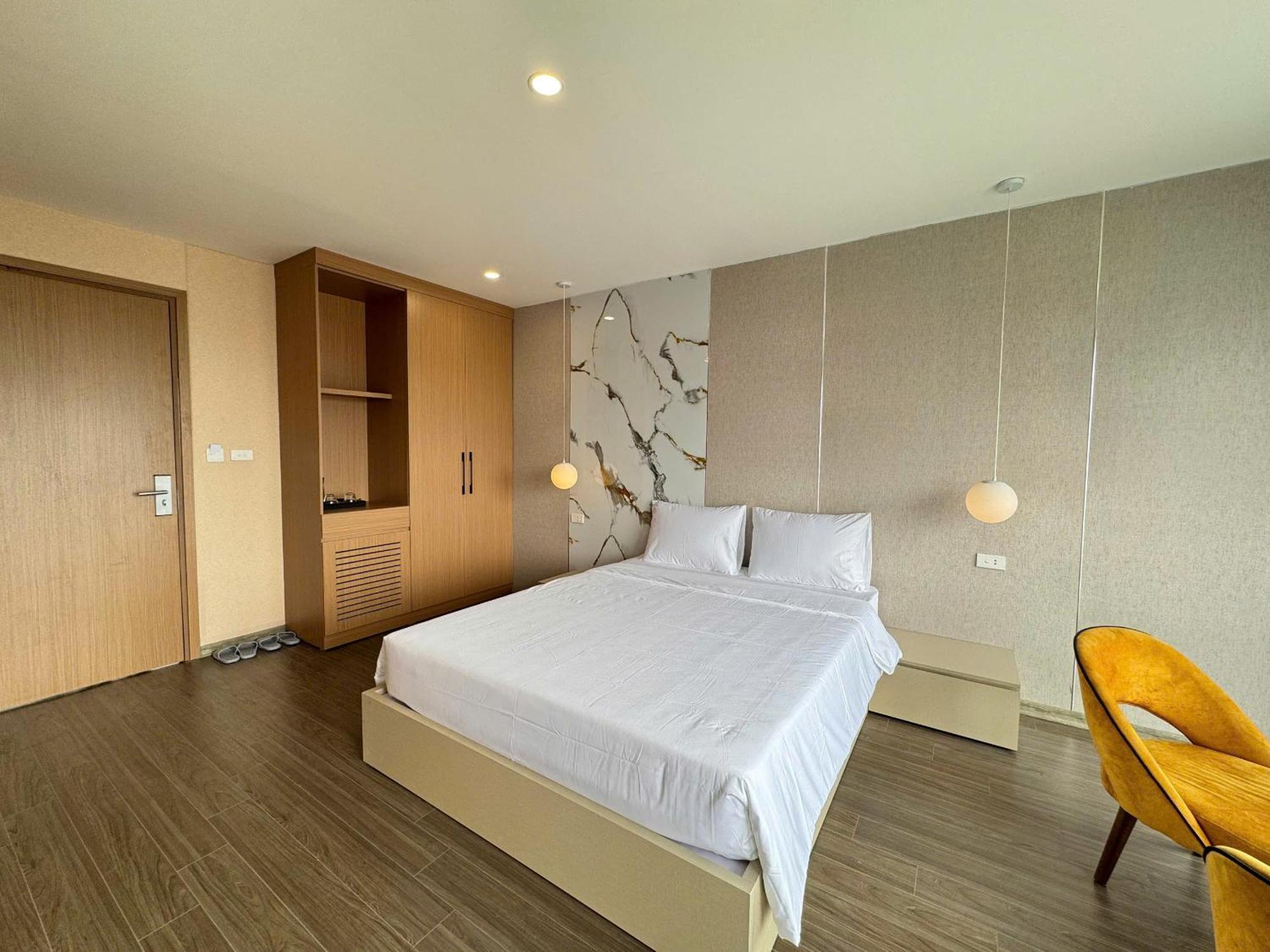 Housing22 Service 20 Linh Lang Pangsapuri Hanoi
