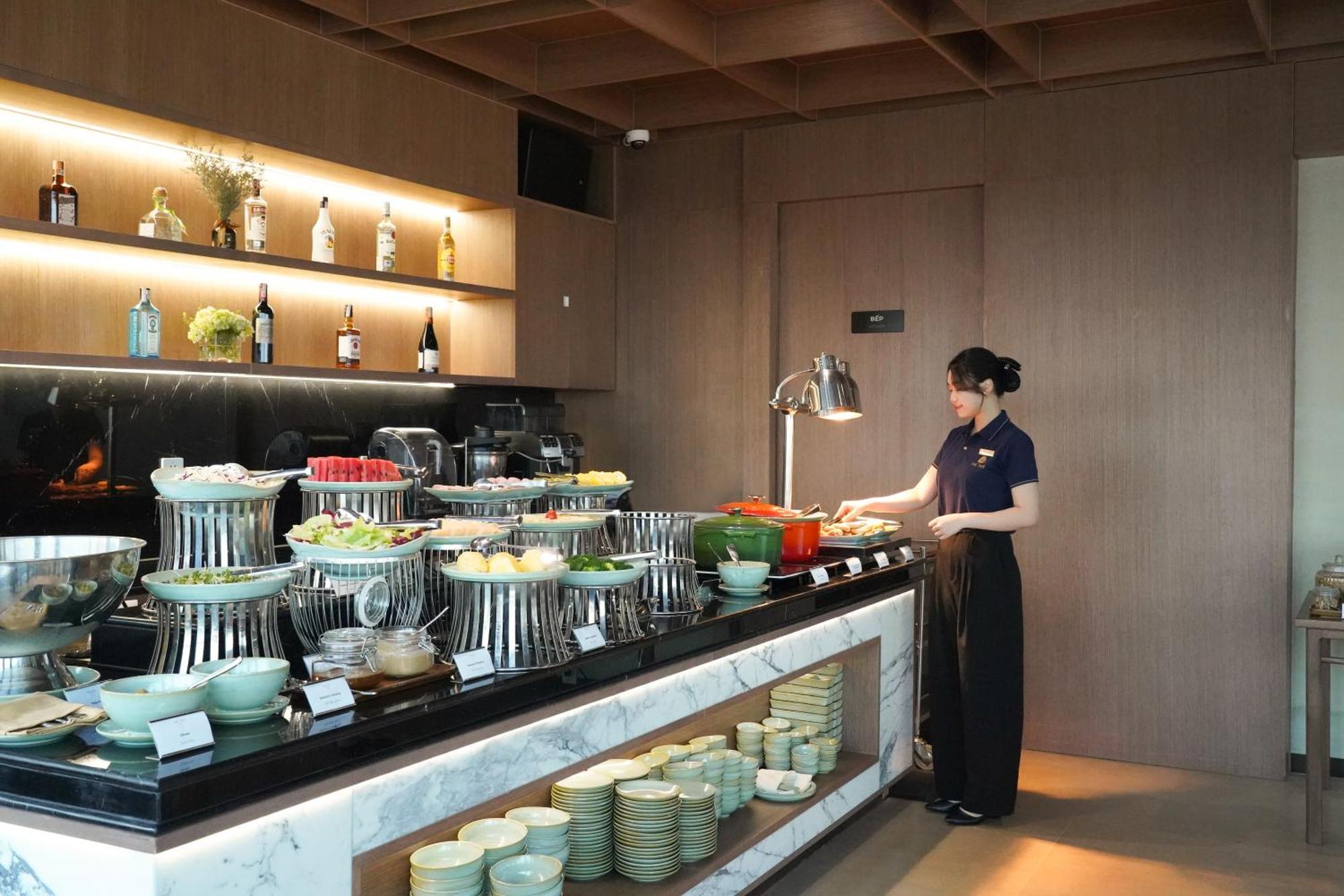 The Five Lilas Aparthotel Hanoi