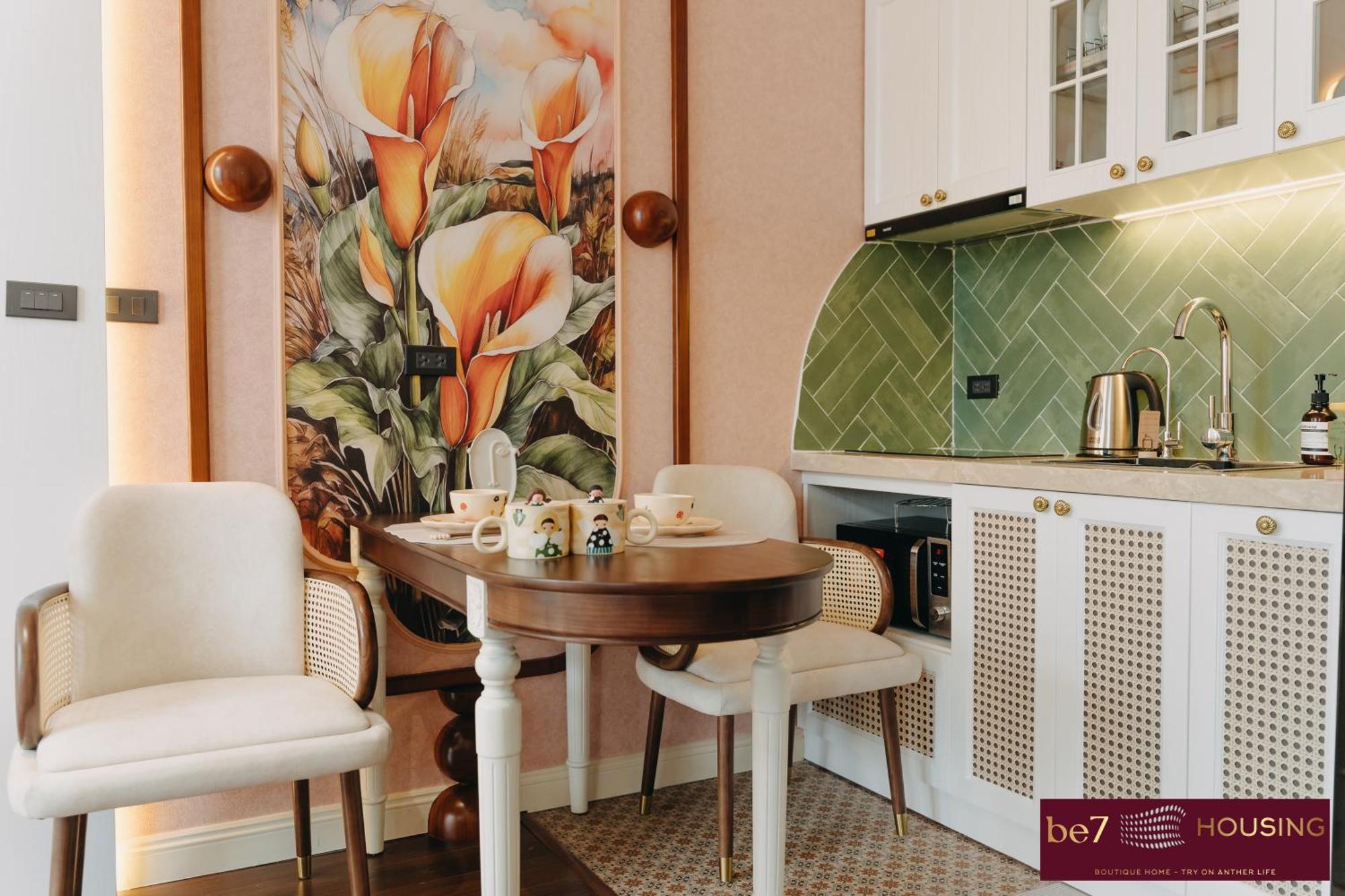 High Ser-apt -warmly & Spacious- Peaceful- Bathtub- Greenview- Nearly Bus Stop- 30mins By Car To Hanoioldquater - Vinhomes Oceanpark
