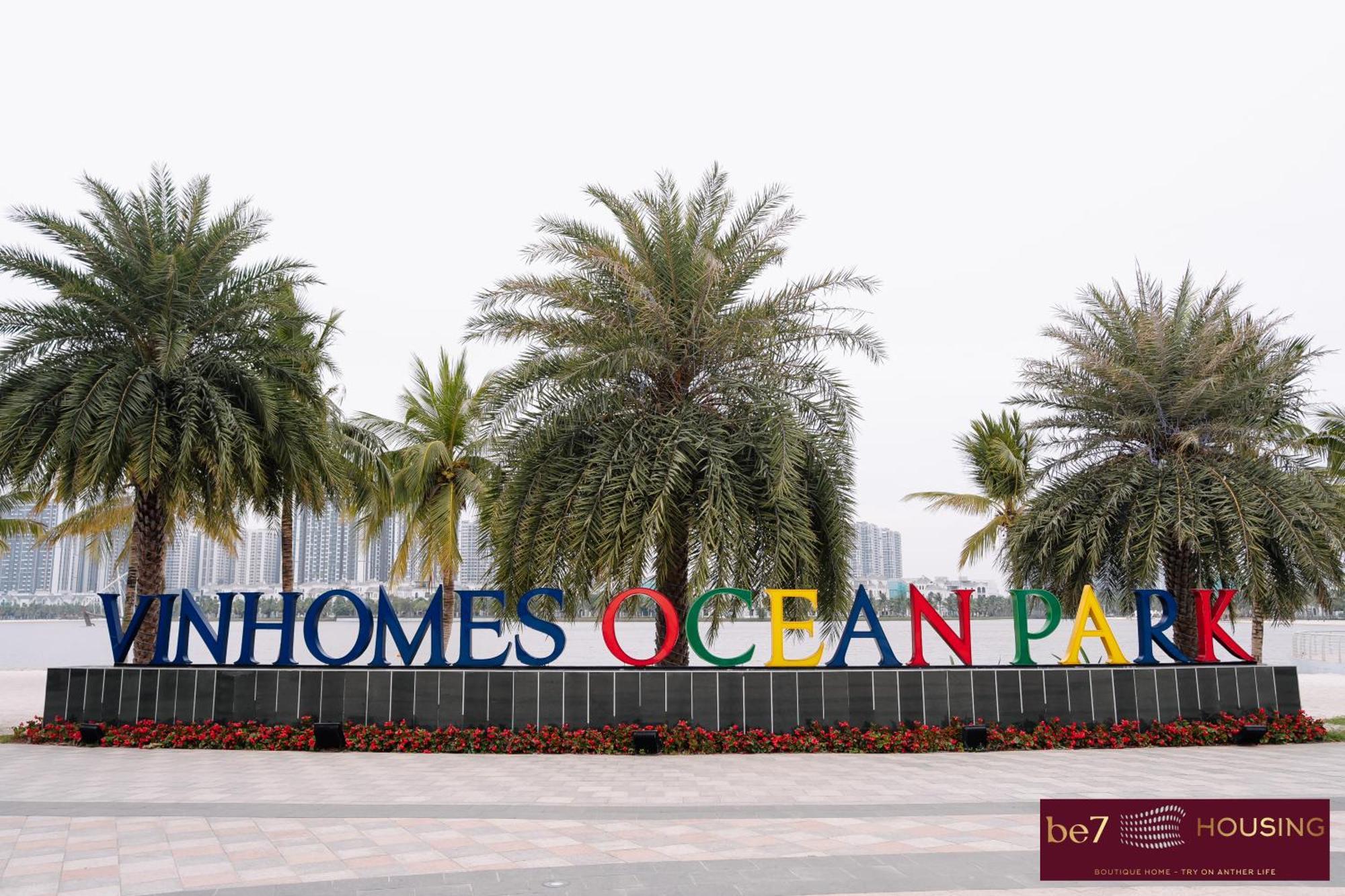High Ser-apt -warmly & Spacious- Peaceful- Bathtub- Greenview- Nearly Bus Stop- 30mins By Car To Hanoioldquater - Vinhomes Oceanpark Apartment *